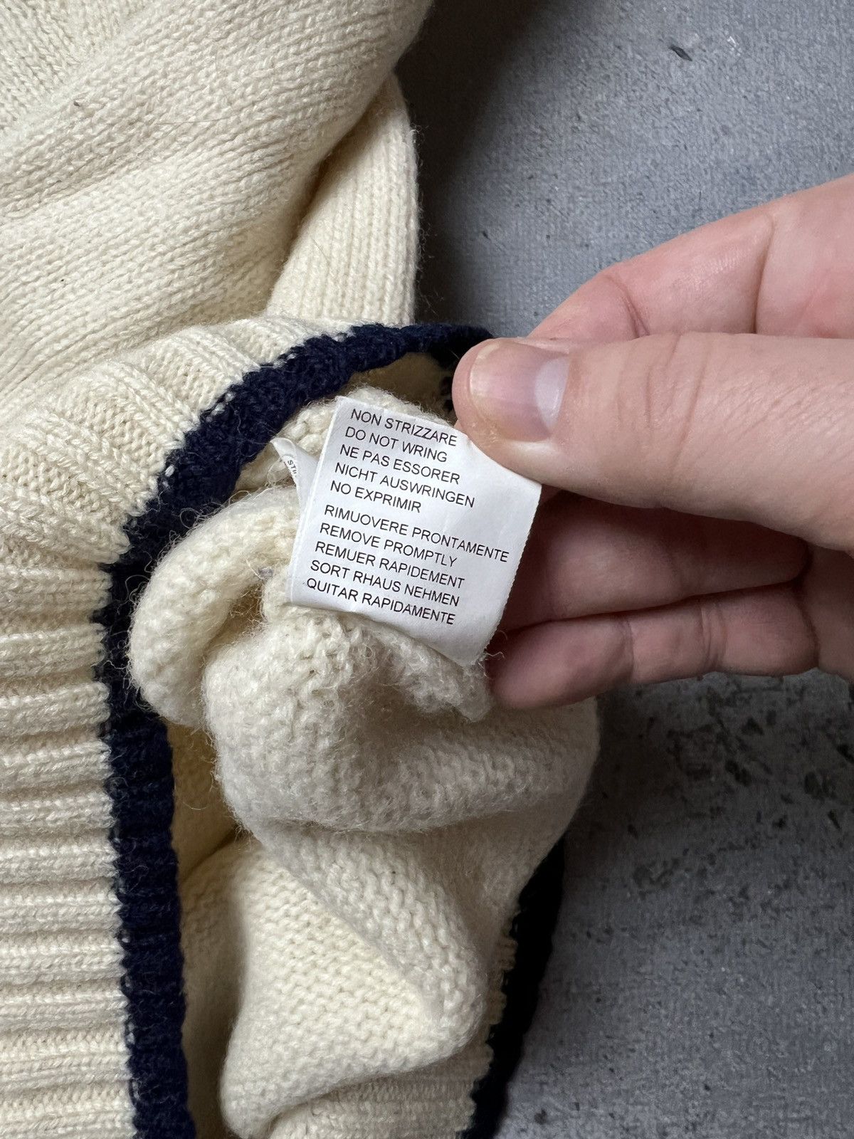 Diesel Diesel Vintage Distressed Knitwear Cream Wool Sweater 90's Size L / US 10 / IT 46 - 15 Thumbnail