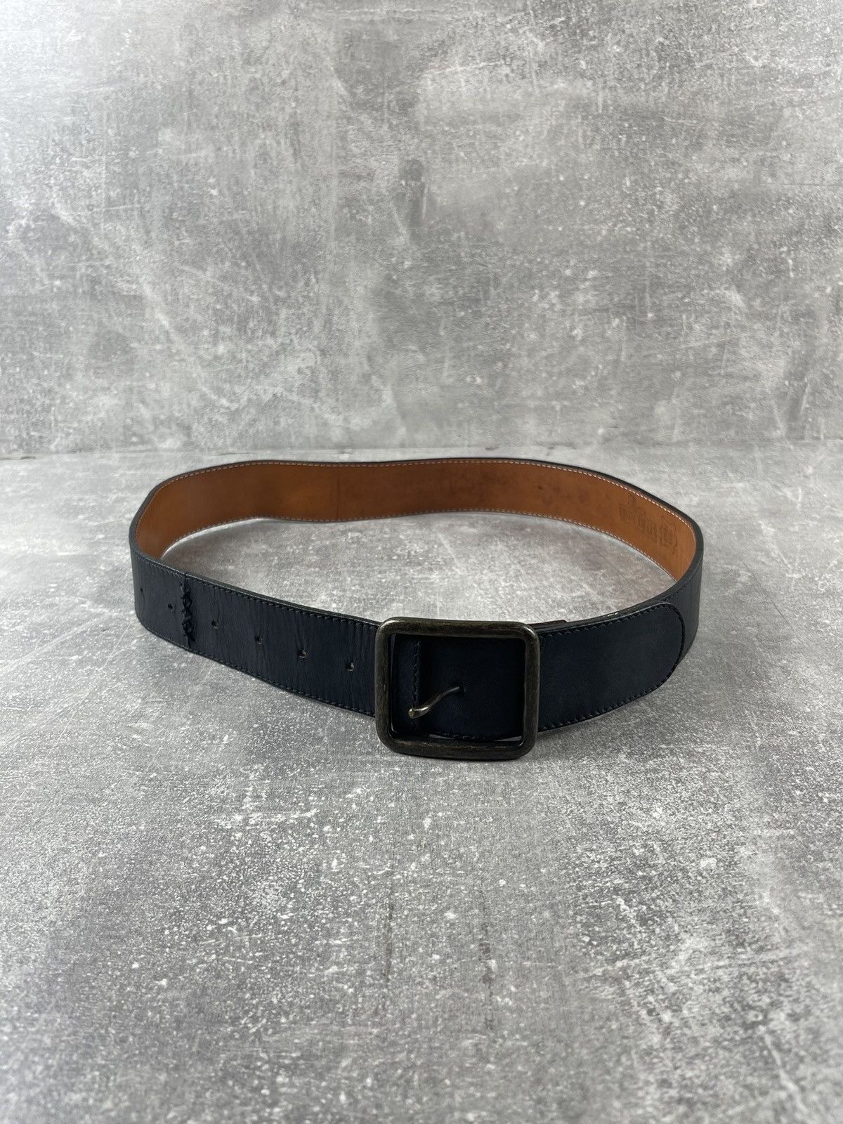 Other Lion Belts Y2K Distressed Stitch Black Leather Belt Size ONE SIZE - 2 Thumbnail