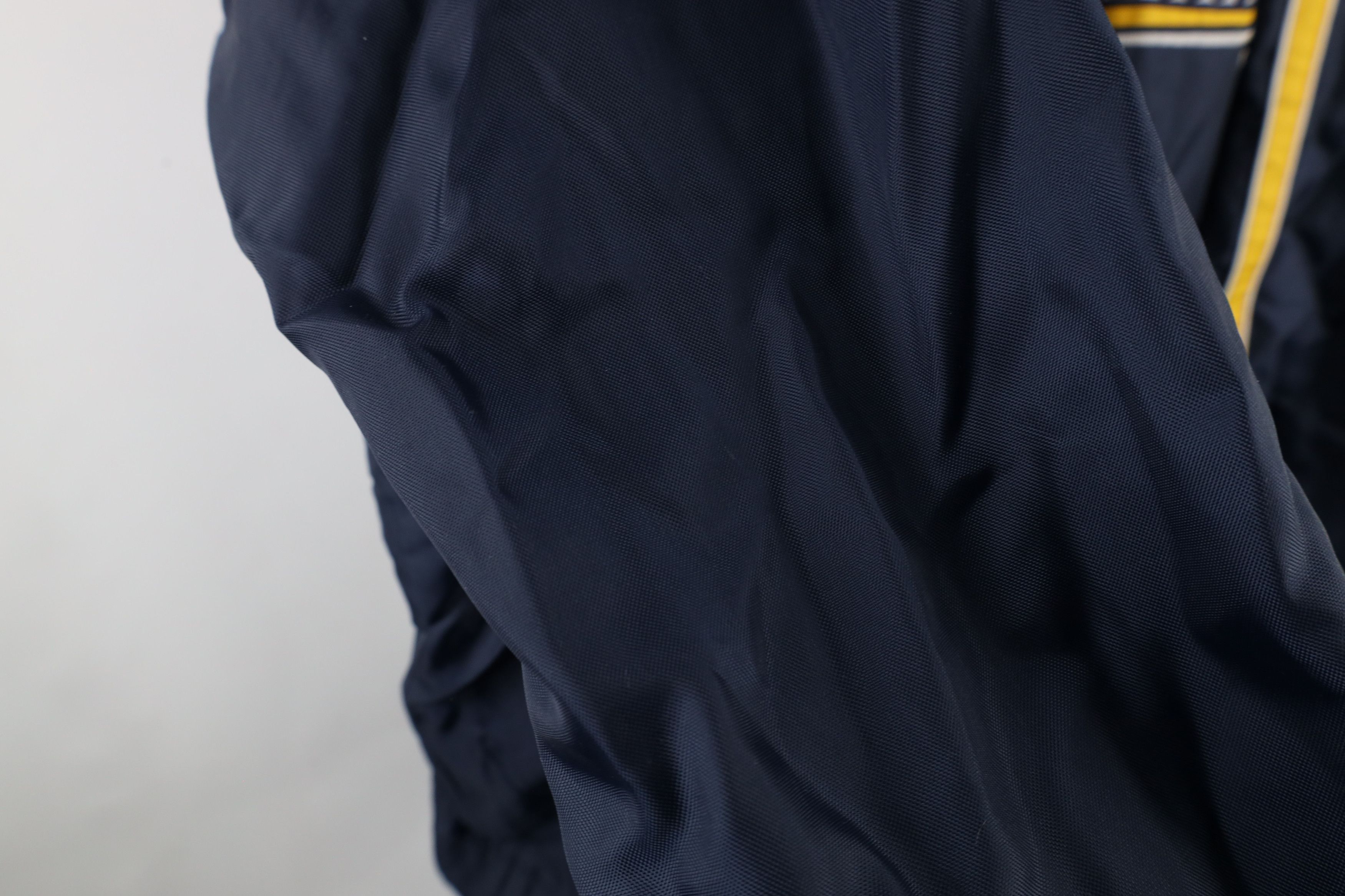 Vintage Vintage 90s Lined Virginia University Windbreaker Jacket Size US XL / EU 56 / 4 - 8 Thumbnail