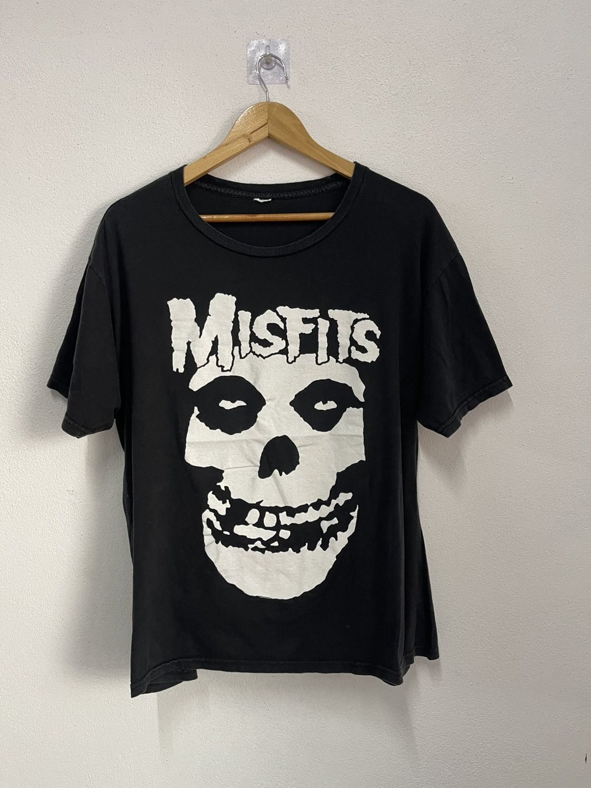 Band Tees × Misfits Vintage Misfits 2015 black t-shirt📸 Size US L / EU 52-54 / 3 - 1 Thumbnail
