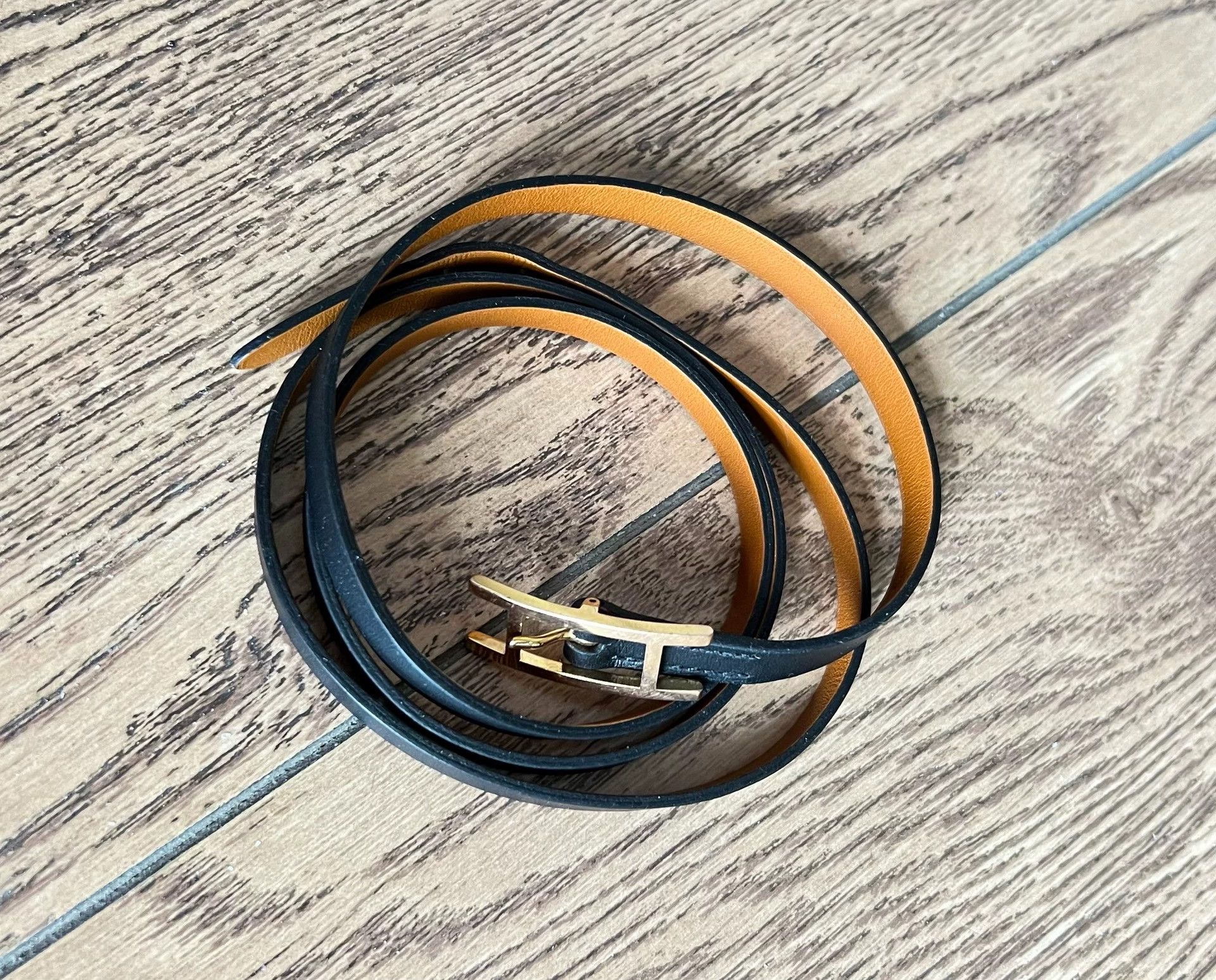 Hermes Hermes Black Gold H Logo Leather Bracelet - 95% New Size ONE SIZE - 1 Thumbnail