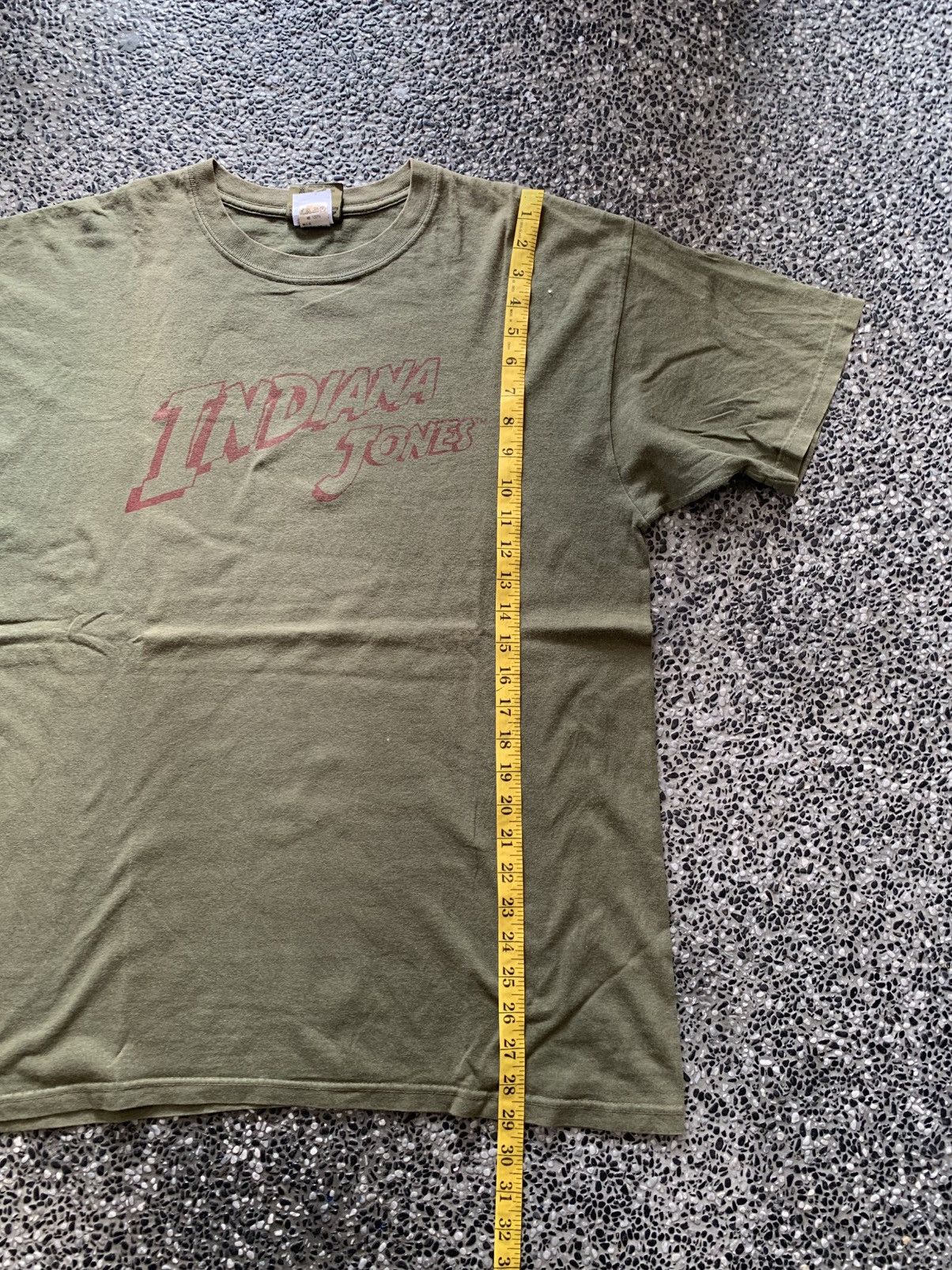 Vintage Vintage 2001 Indiana Jones Action Movie T shirt Size US L / EU 52-54 / 3 - 10 Thumbnail