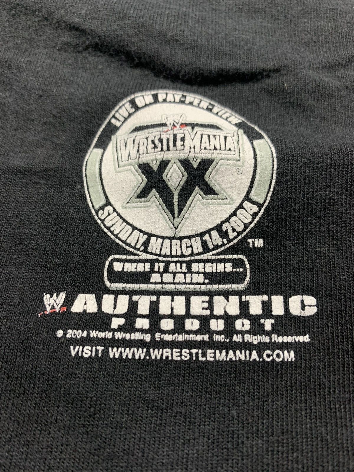 WWE Vintage Wrestle Mania March 2004 WWE Oversized Y2K Tee Shirt Size US XL / EU 56 / 4 - 7 Thumbnail