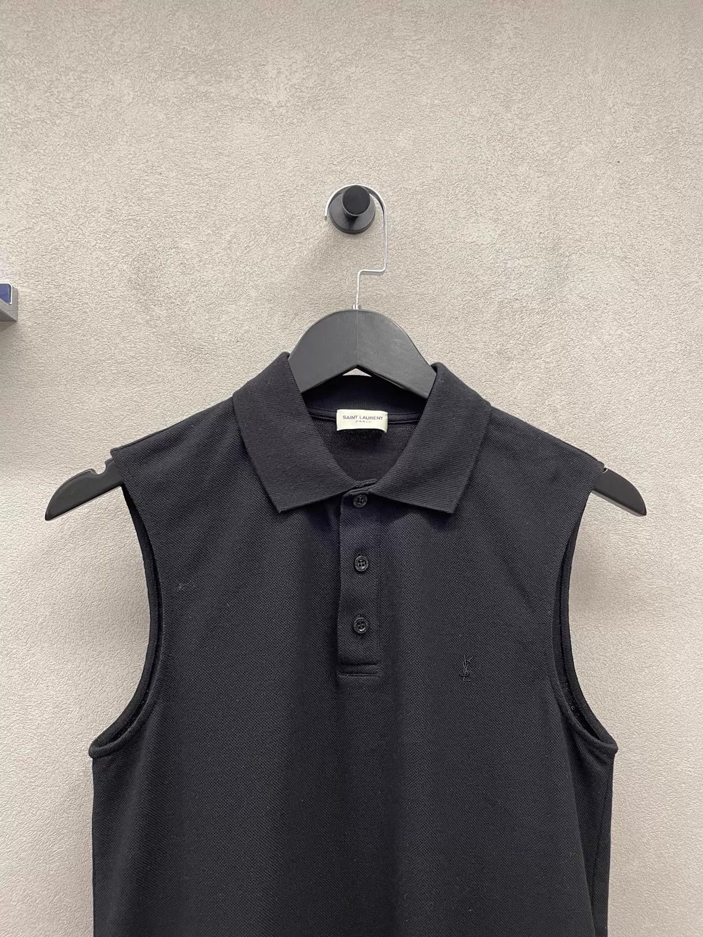 Yves Saint Laurent YSL Solid Polo Collar Sleeveless Tank XS Slim Versatile Size US XS / EU 42 / 0 - 4 Thumbnail