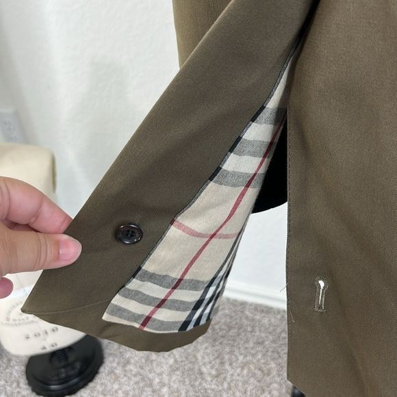 Burberry Burberry "Neve" Trench Coat w/Detachable Wool Lining Nova C Size M / US 6-8 / IT 42-44 - 8 Thumbnail