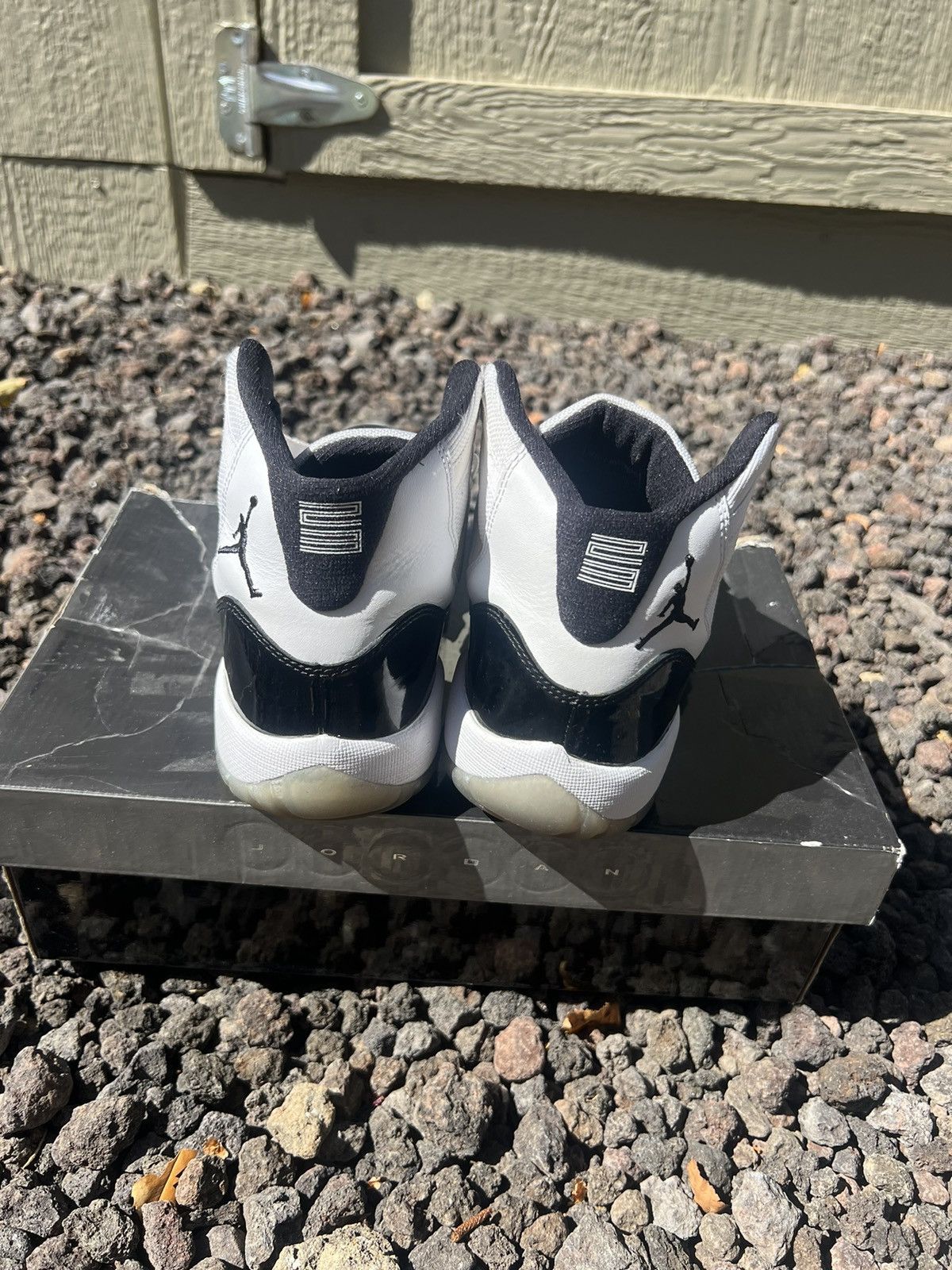 Jordan Brand Jordan 11 Concord Size US 5.5 / EU 38 - 3 Thumbnail