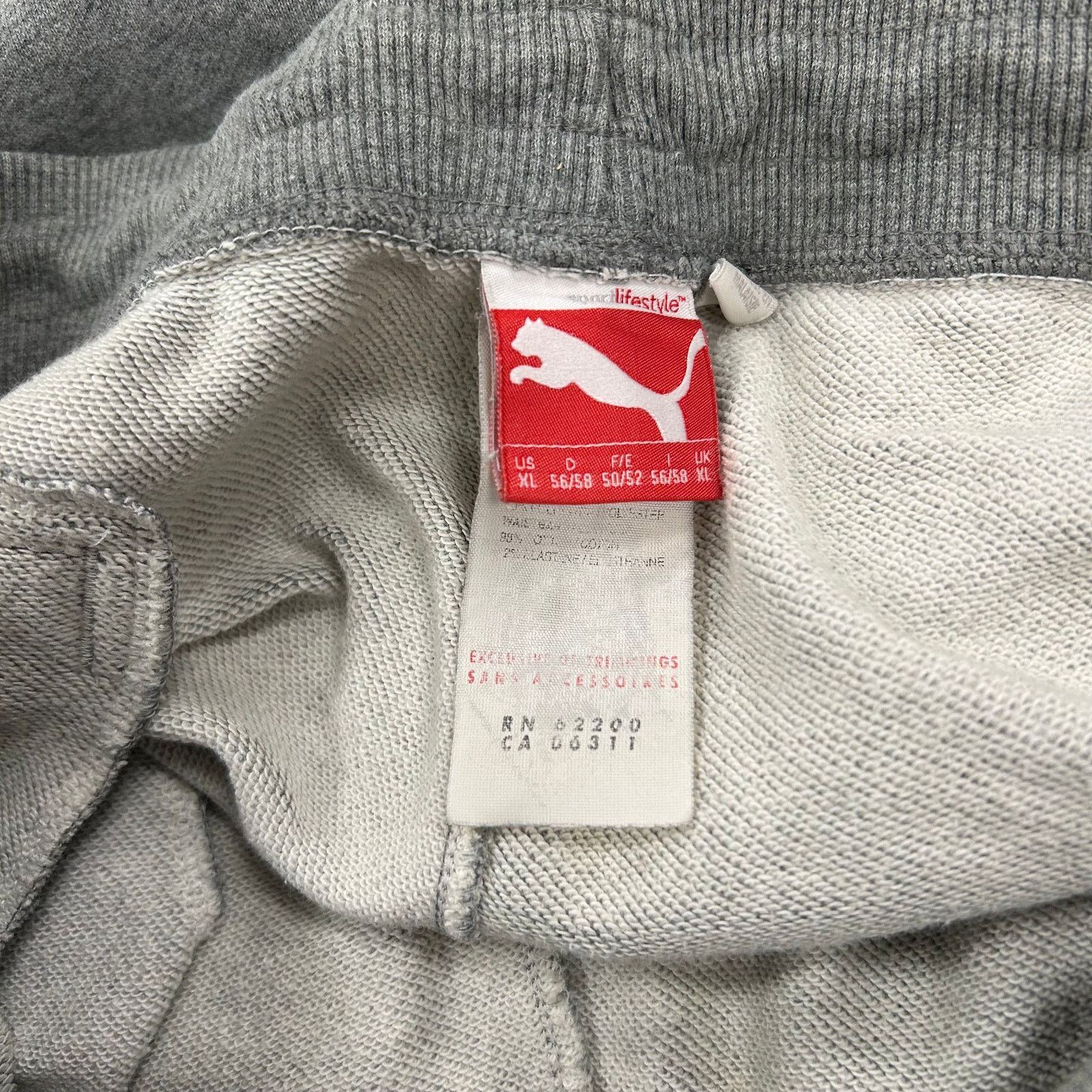 Puma Puma Scuderia Ferrari Race Gray sweatshorts size XL B9 Size US 30 / EU 46 - 5 Thumbnail