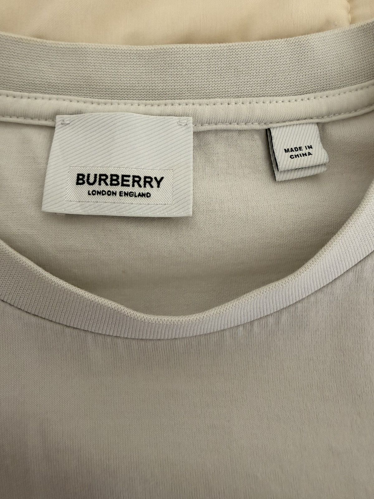 Burberry Burberry Sleeve Logo T-Shirt Size US M / EU 48-50 / 2 - 3 Thumbnail