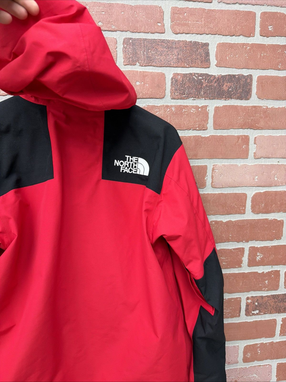 Supreme Supreme Mountain Parka Red Nylon S GREAT Condition 19SS Size US S / EU 44-46 / 1 - 12 Thumbnail