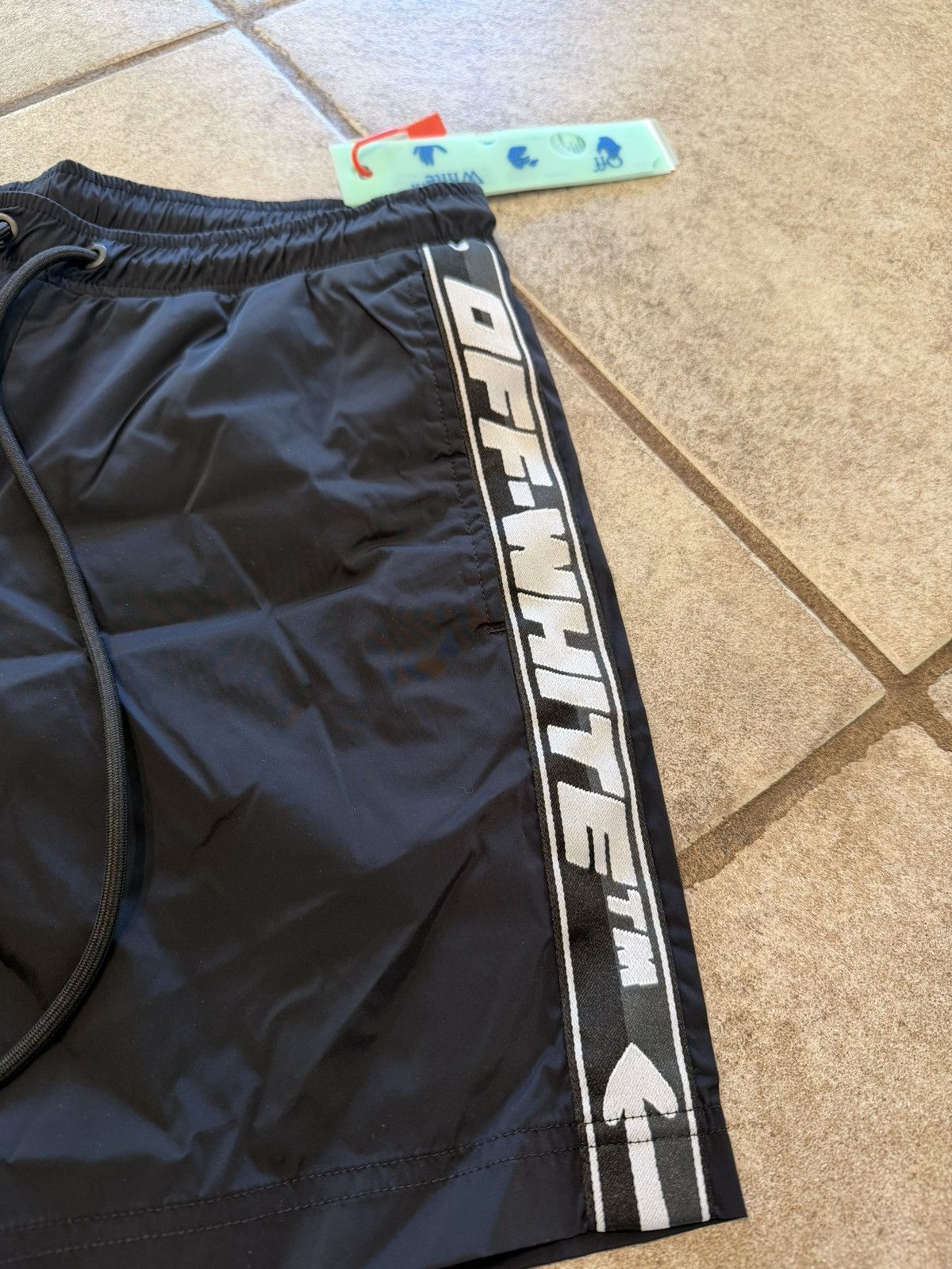 Off-White Off White Logoband Shorts Size US 29 - 2 Thumbnail