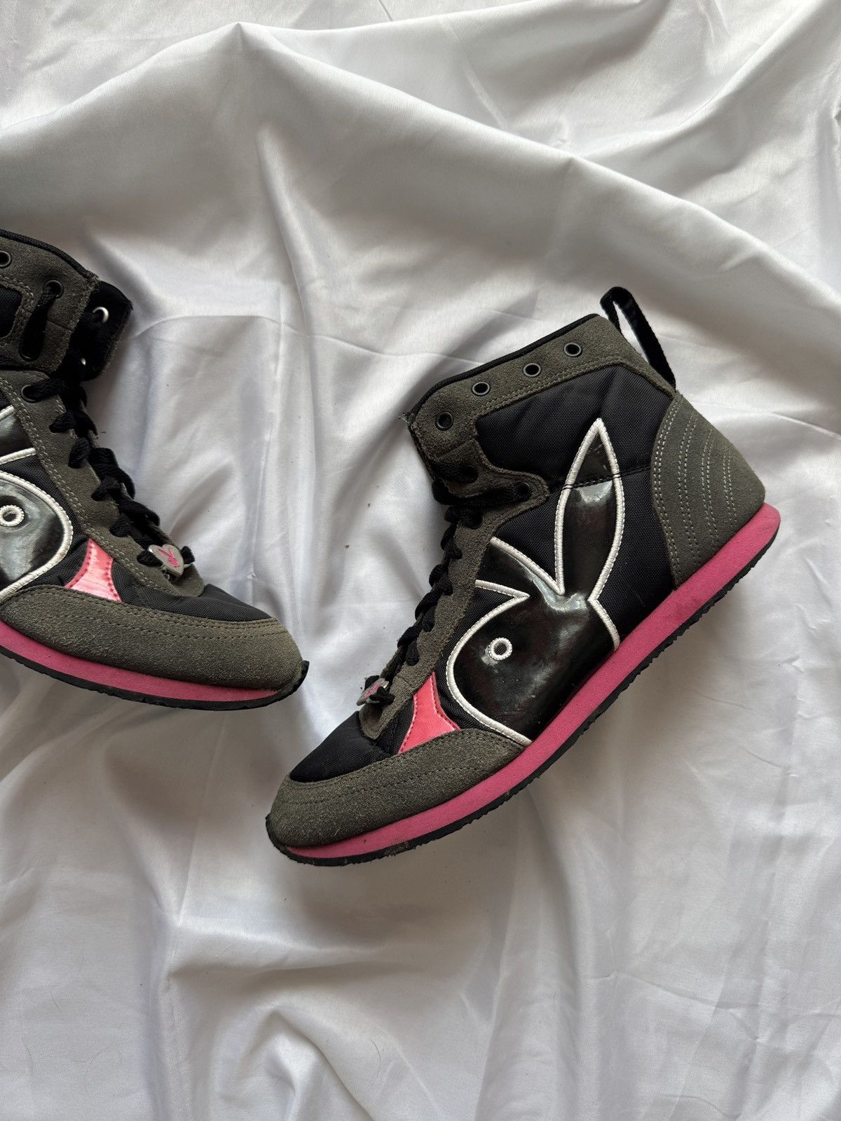 Hysteric Glamour Playboy Vintage Y2K Glamour Hi Top Sneakers Size US 9 / EU 42 - 3 Thumbnail
