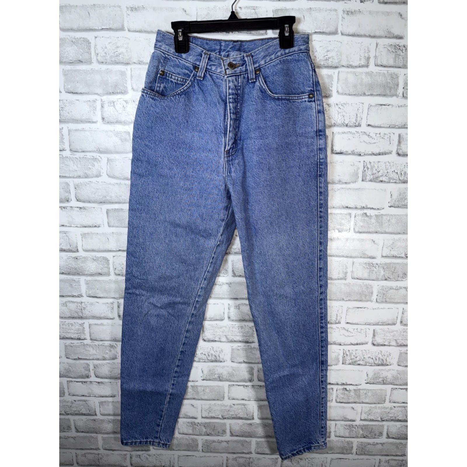 Levi's VINTAGE Levi's Women's 7 Mom Jeans Blue Straight Leg USA 26"x31" Size 28" / US 6 / IT 42 - 4 Thumbnail