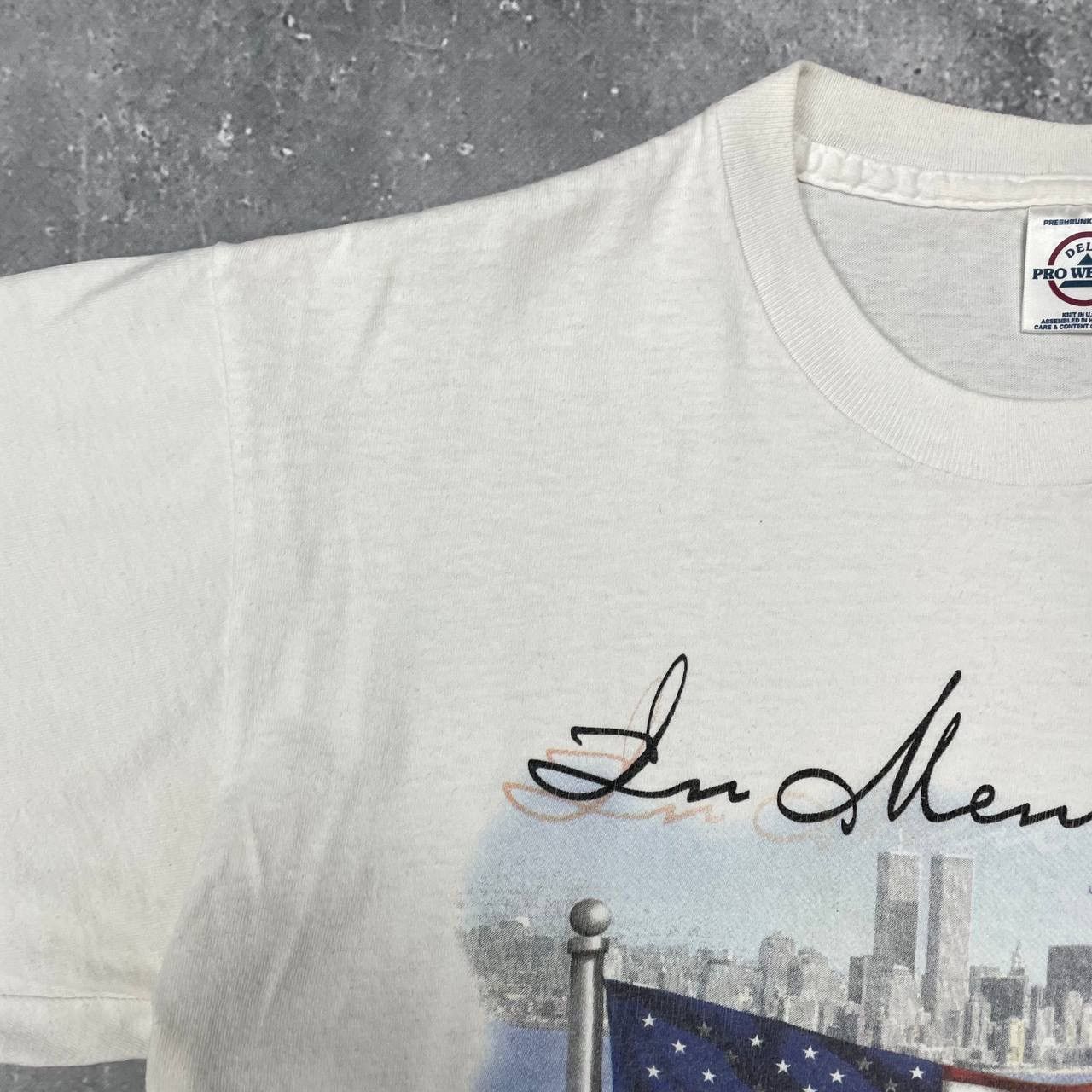 Vintage Vintage Memorial September 11th 2001 Twin Towers USA T Shirt Size US M / EU 48-50 / 2 - 6 Thumbnail