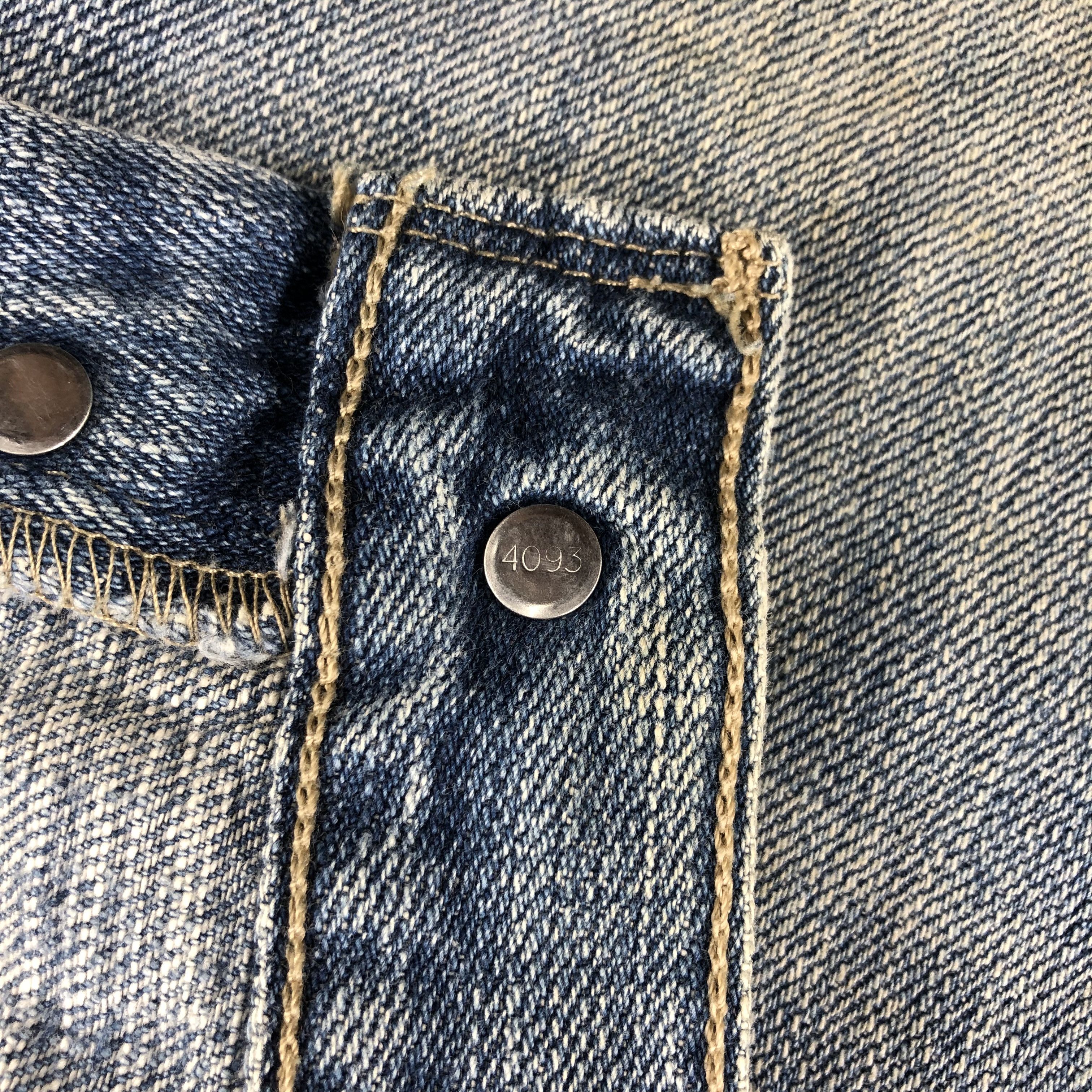 Levi's Vintage Light Wash Levis 501 Jeans-J1577 Size US 35 - 9 Thumbnail