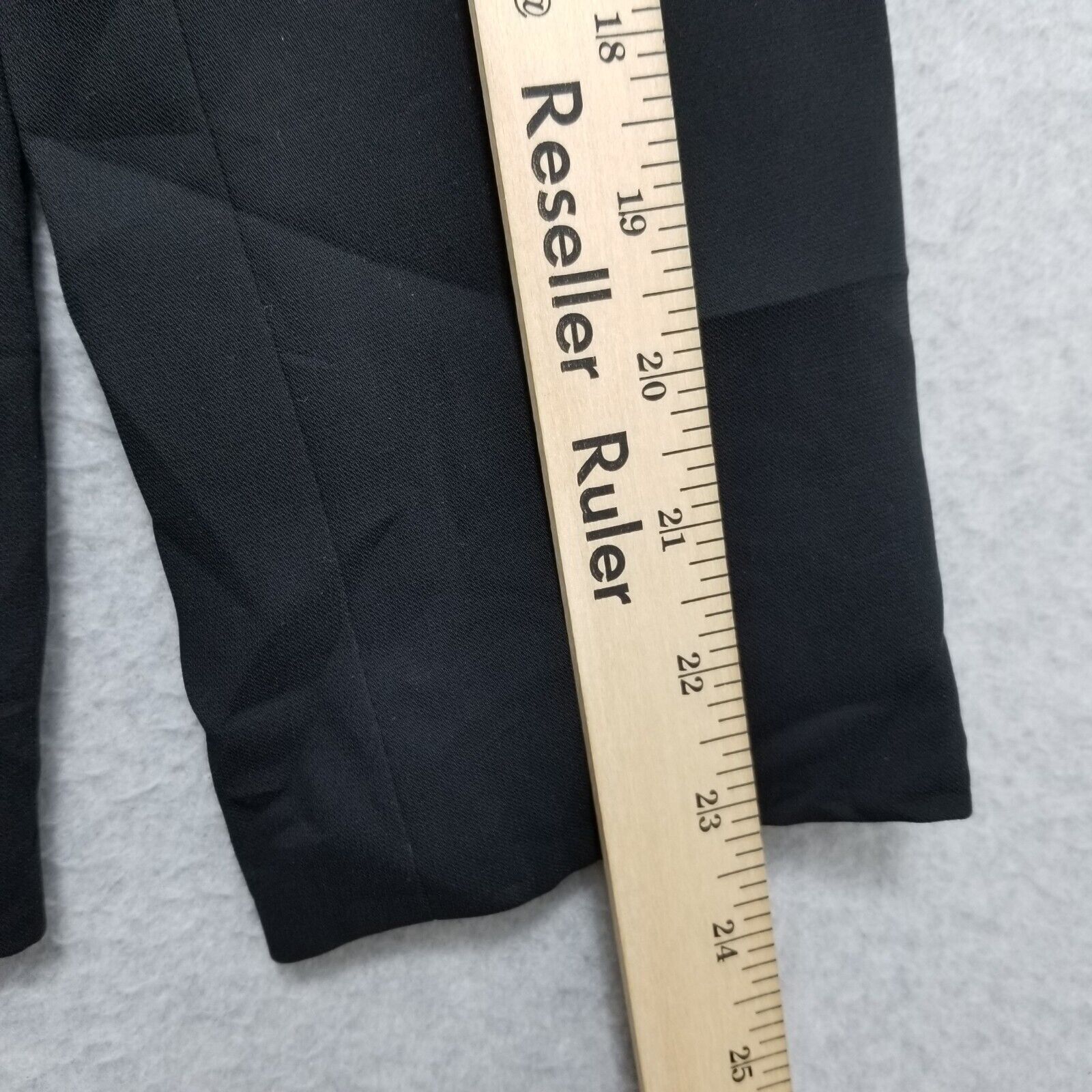 Other Tahari Blazer Womens 8 Black Pockets Buttons Casual Size M / US 6-8 / IT 42-44 - 8 Thumbnail