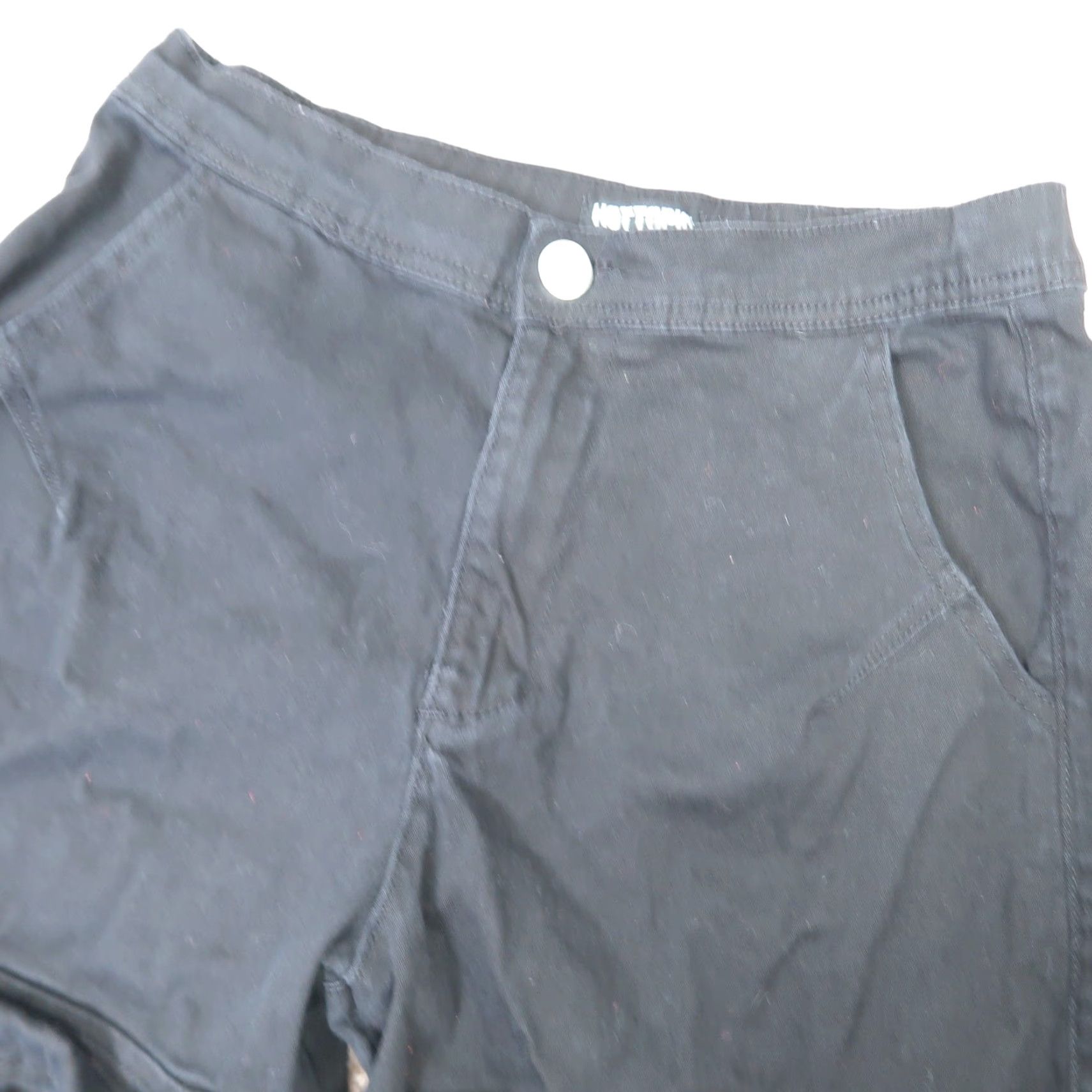 Hot Topic Hot Topic Black High Rise Straight Wide Leg Cargo Pants Women Size 5 Casual Cotton Zipper Pockets Holiday 90s Inspired Size 28" / US 6 / IT 42 - 3 Thumbnail