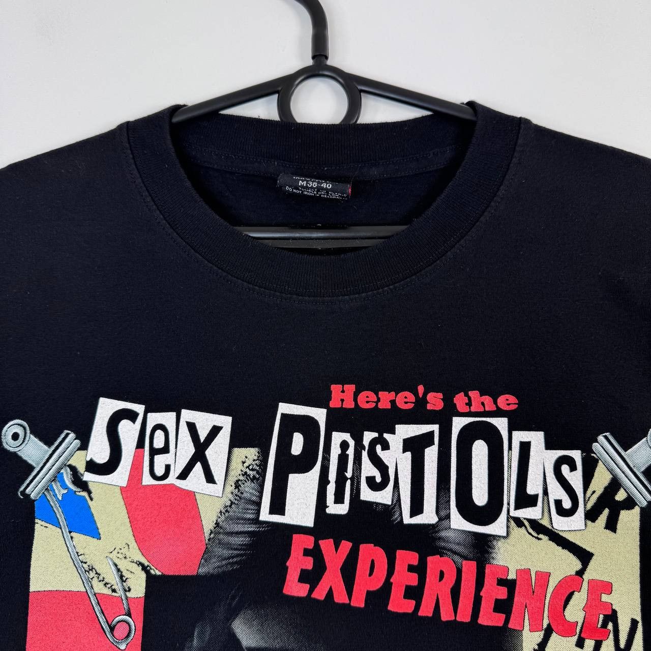 Other Vintage 90’s Sex Pistols Here’s the Experience Band M Size US M / EU 48-50 / 2 - 3 Thumbnail