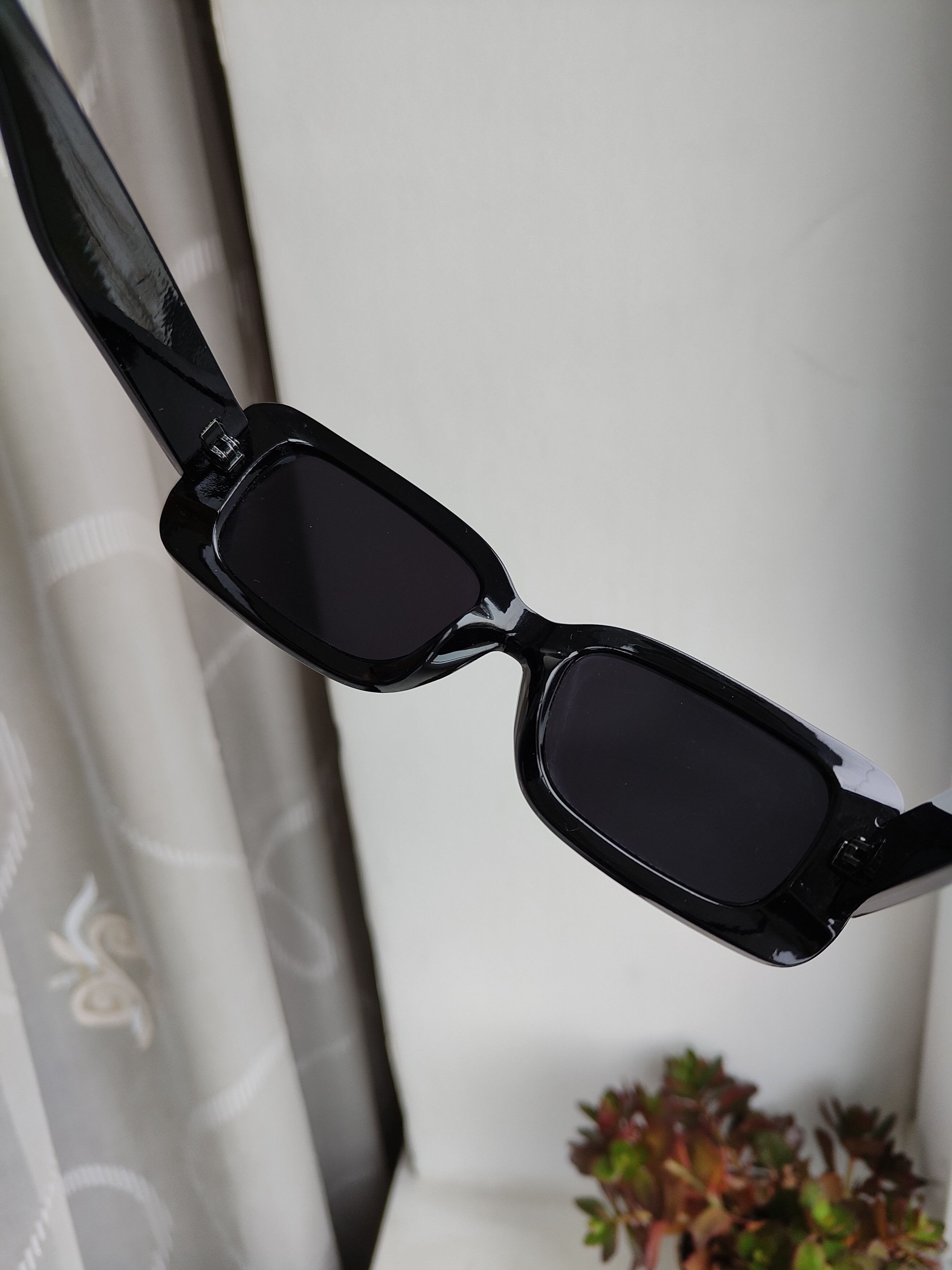 Vintage Woman's Sunglasses In Style Burberry Size ONE SIZE - 4 Thumbnail