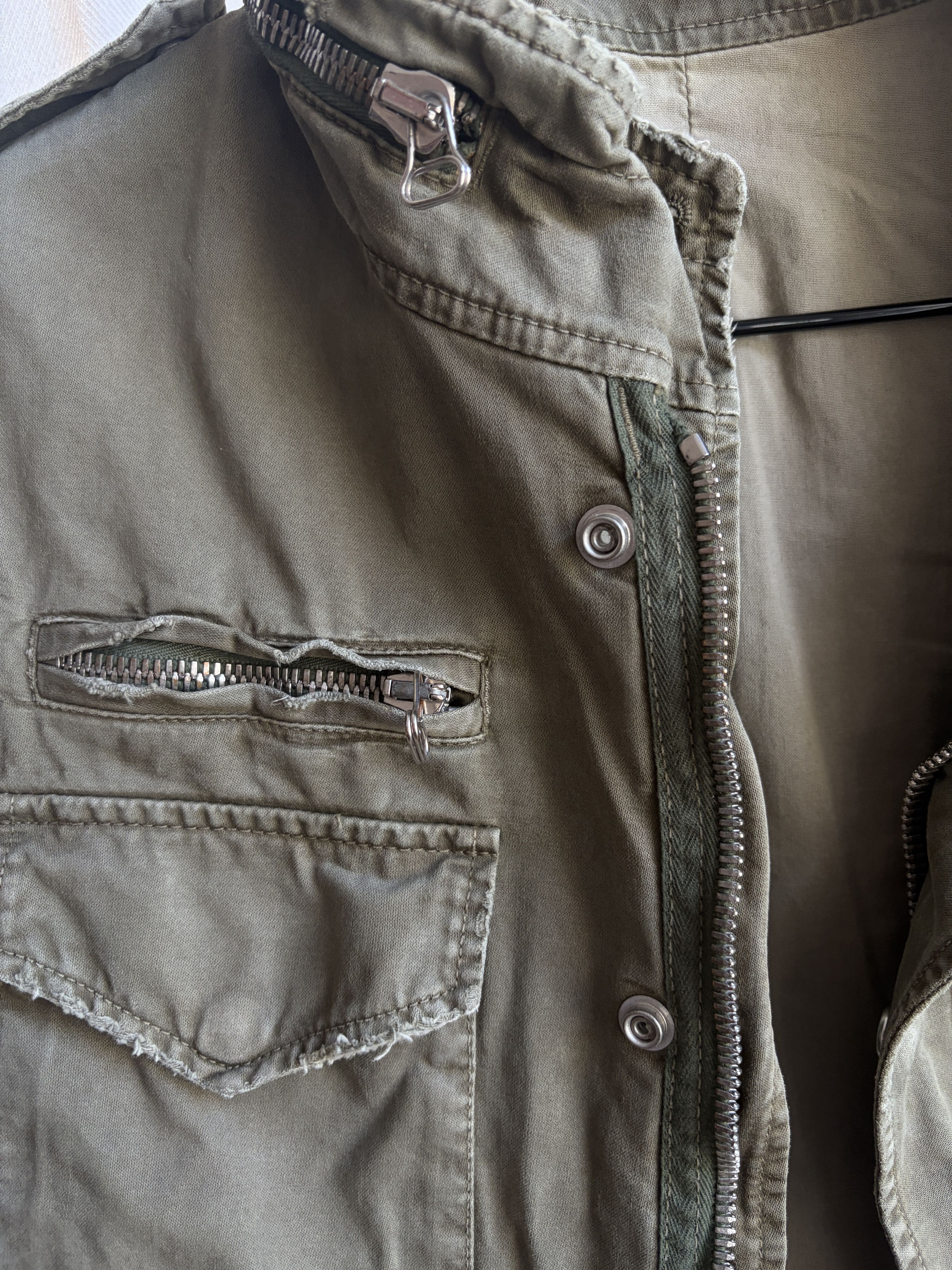 Balmain SS11 Distressed M65 Military Parka Size US M / EU 48-50 / 2 - 8 Thumbnail