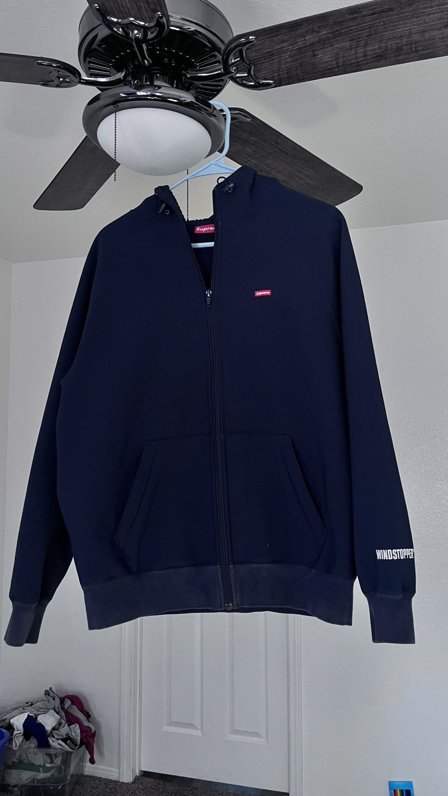 Supreme Supreme Navy Blue WindStopper Jacket Size M Gently Used Size US M / EU 48-50 / 2 - 1 Thumbnail