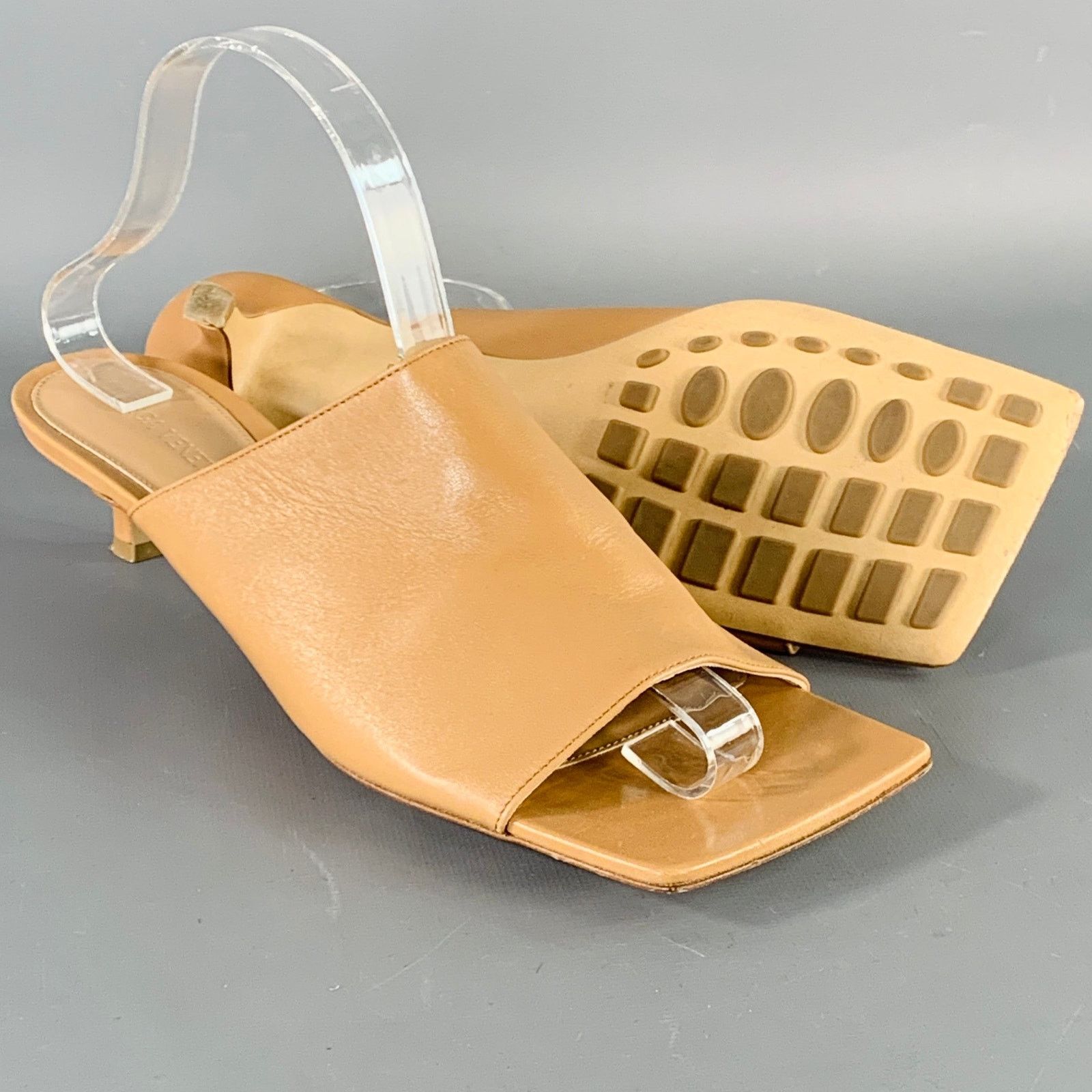 Bottega Veneta BOTTEGA VENETA Tan Leather Toe Kitten Heel Mules Sandals Size US 10 / IT 40 - 5 Thumbnail