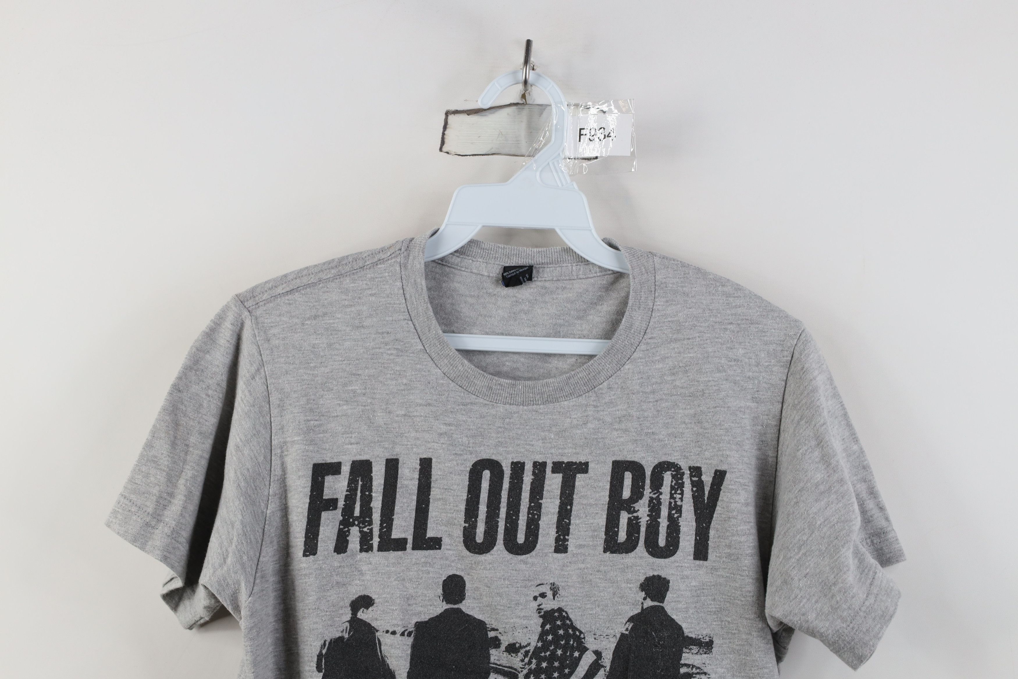 Vintage Vintage American Beauty Psycho Fall Out Boy Band T-Shirt Size S / US 4 / IT 40 - 2 Thumbnail