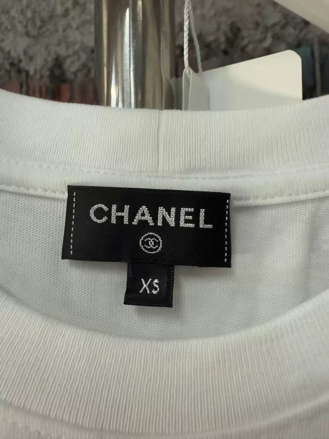 Chanel Chanel Sequin Lady Portrait Vest Size US S / EU 44-46 / 1 - 6 Thumbnail