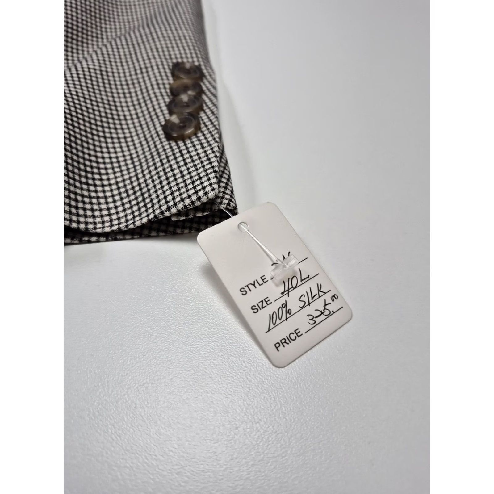 Vintage Haspel Mens 40L Gray Silk Sport Coat 2 Button Classic Single-Breasted Check NWT Jacket Coat Blazer Men’s Spring Wedding Business Casual Vintage No Size 40R - 2 Thumbnail