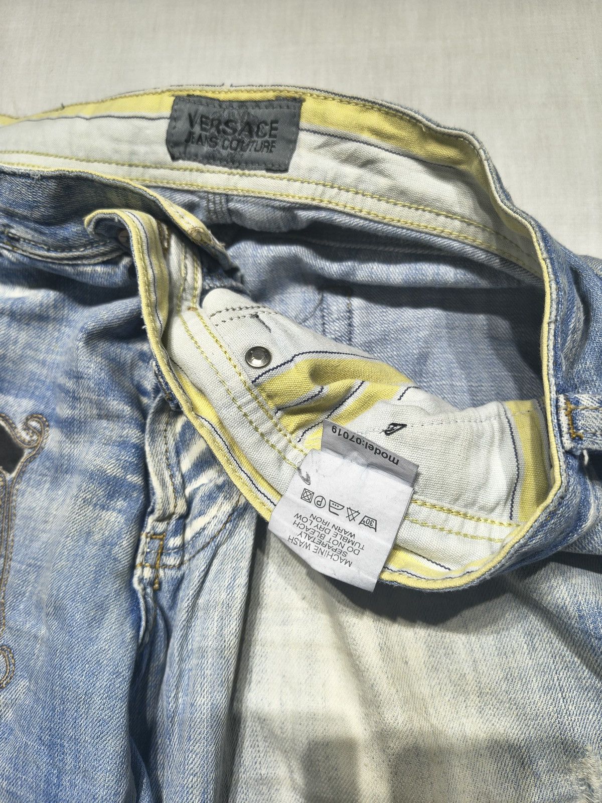 Versace Jeans Couture Versace couture Y2K hip hop jeans 🌞(035) Size US 38 / EU 54 - 14 Thumbnail