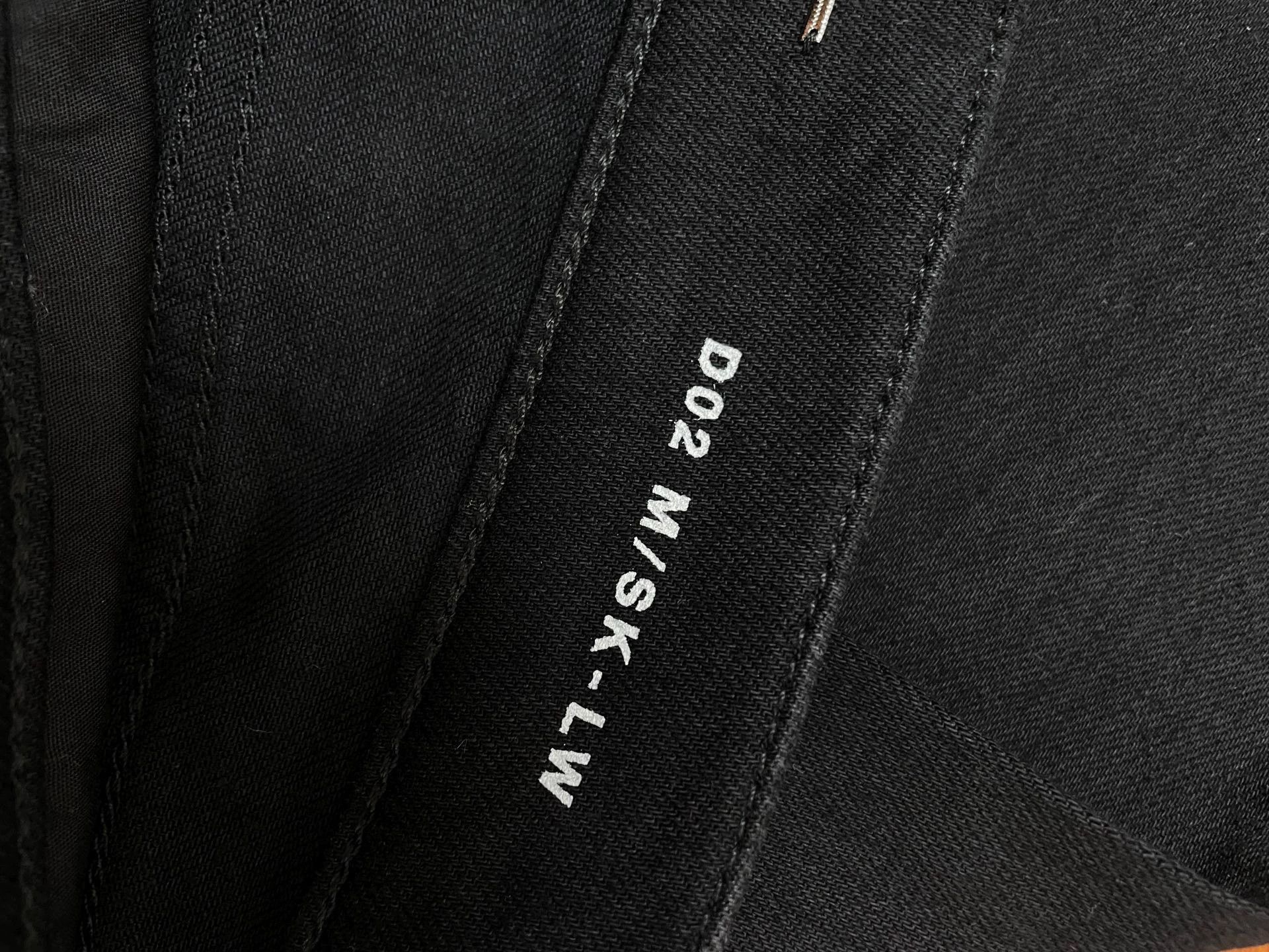Saint Laurent Paris Saint Laurent D02 Black Straight Jeans 31 (New with Tags) Size US 31 - 3 Thumbnail
