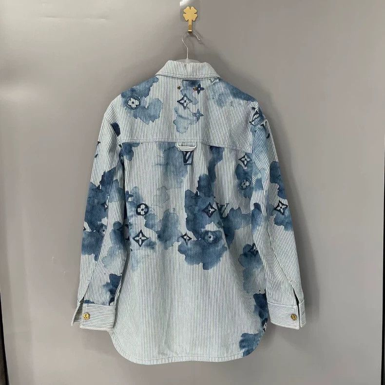 Louis Vuitton louis vuitton Blue and white stripe ink rendering old flow Size US M / EU 48-50 / 2 - 2 Thumbnail