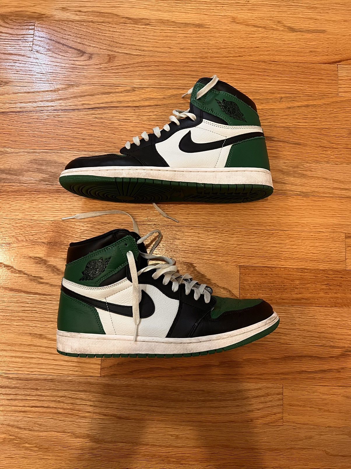 Jordan Brand Pine Green 1’s Size US 11 / EU 44 - 1 Thumbnail