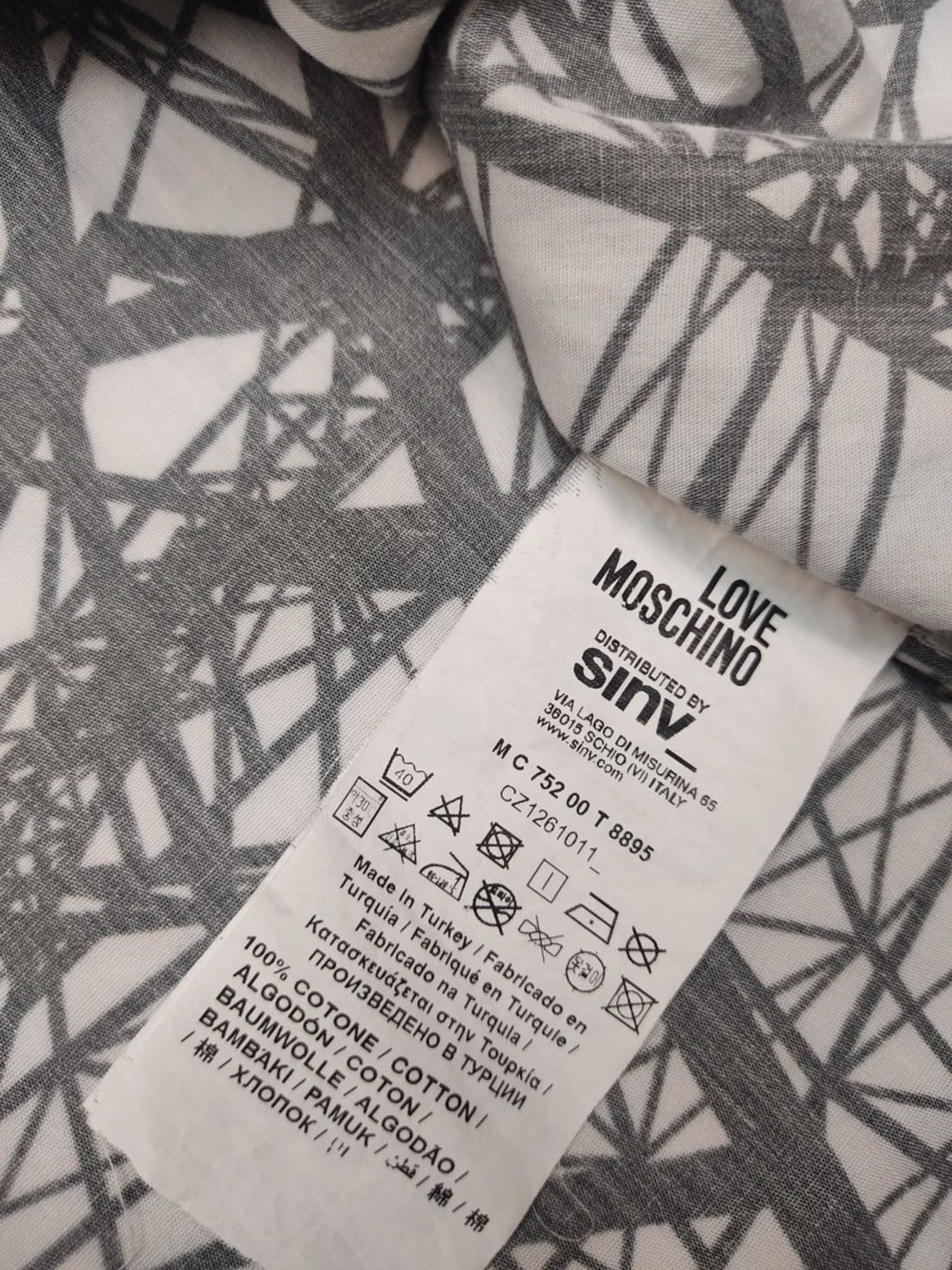 Japanese Brand × Moschino Love MOSCHINO Rollercoaster Print Polo Shirt Size US M / EU 48-50 / 2 - 5 Thumbnail