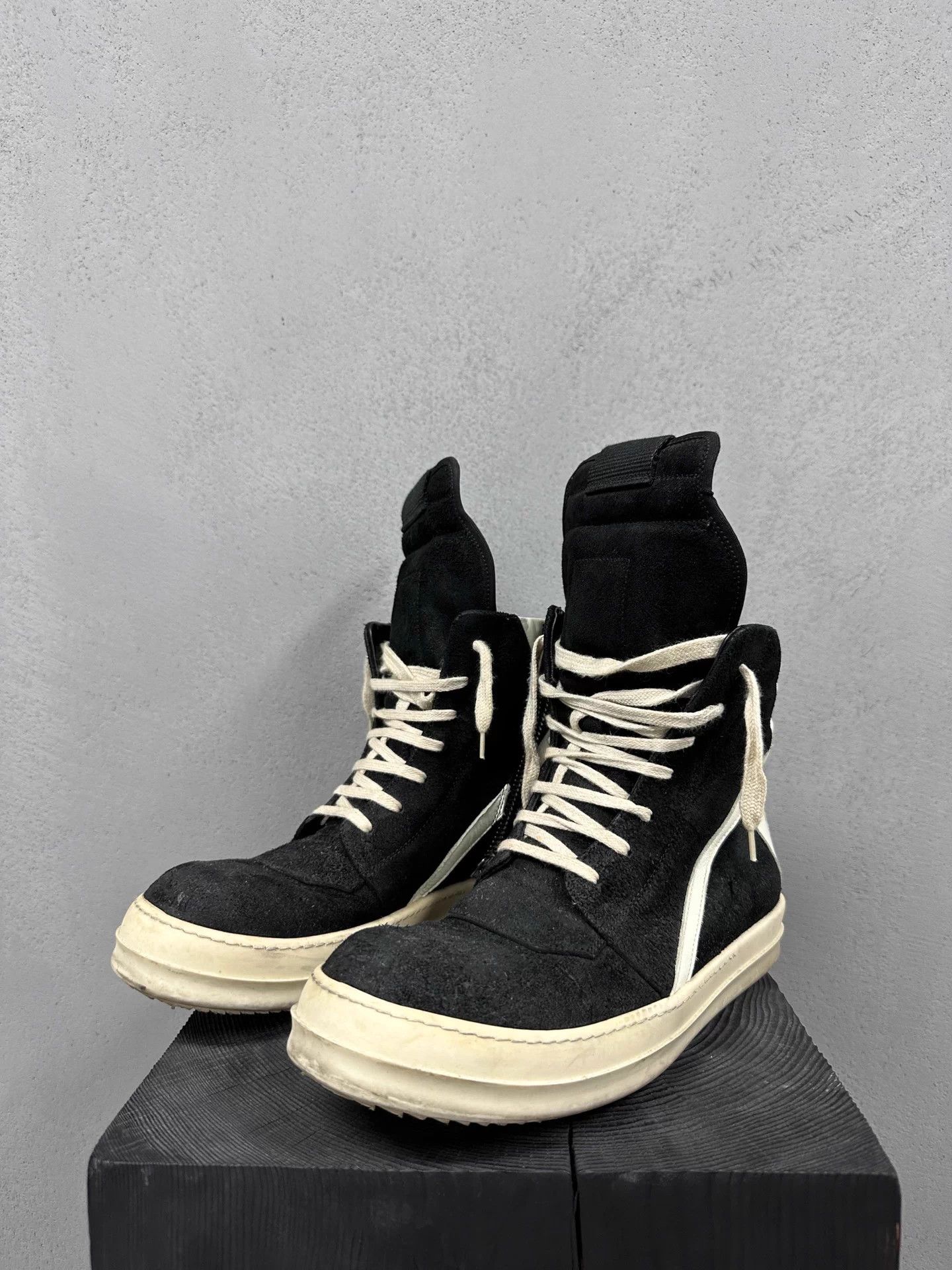 Rick Owens Rick Owens Early Special Leather InvertedTriangle 41 (42-43) Size US 8 / EU 41 - 3 Thumbnail
