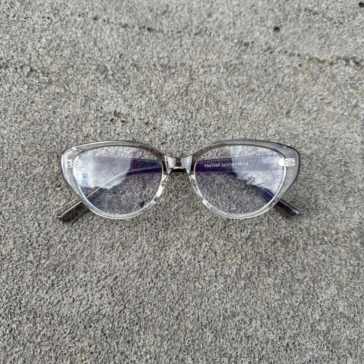 Other GLASSES FRAME BRAND NEW CLASSIC RETRO VINTAGE YT81059-01 Size ONE SIZE - 1 Thumbnail