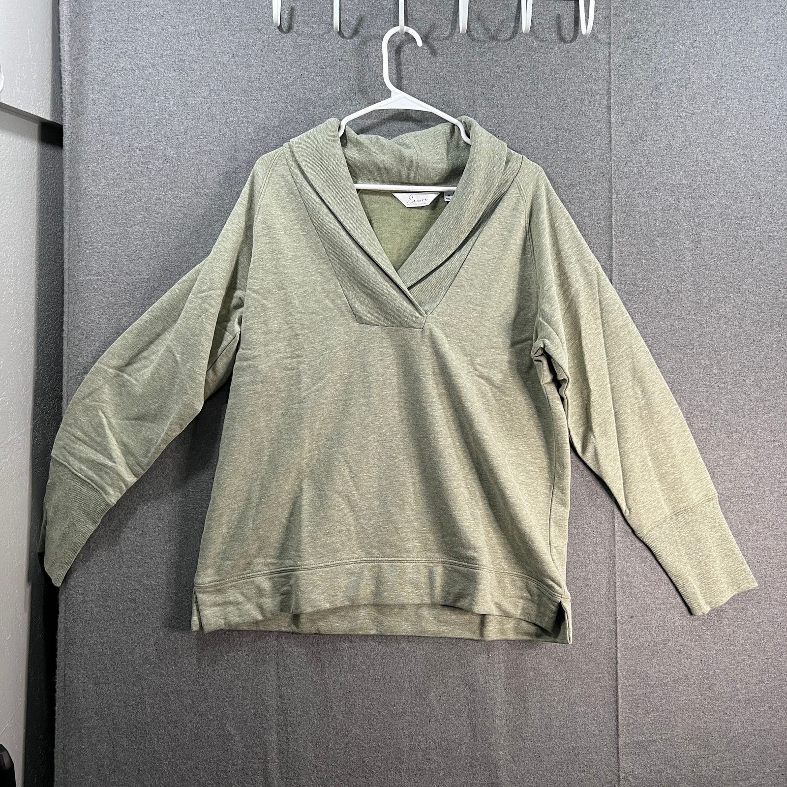 Other Encore by Idina Menzel Sraul Collar Raglan Fleece Pullover Size M / US 6-8 / IT 42-44 - 1 Thumbnail