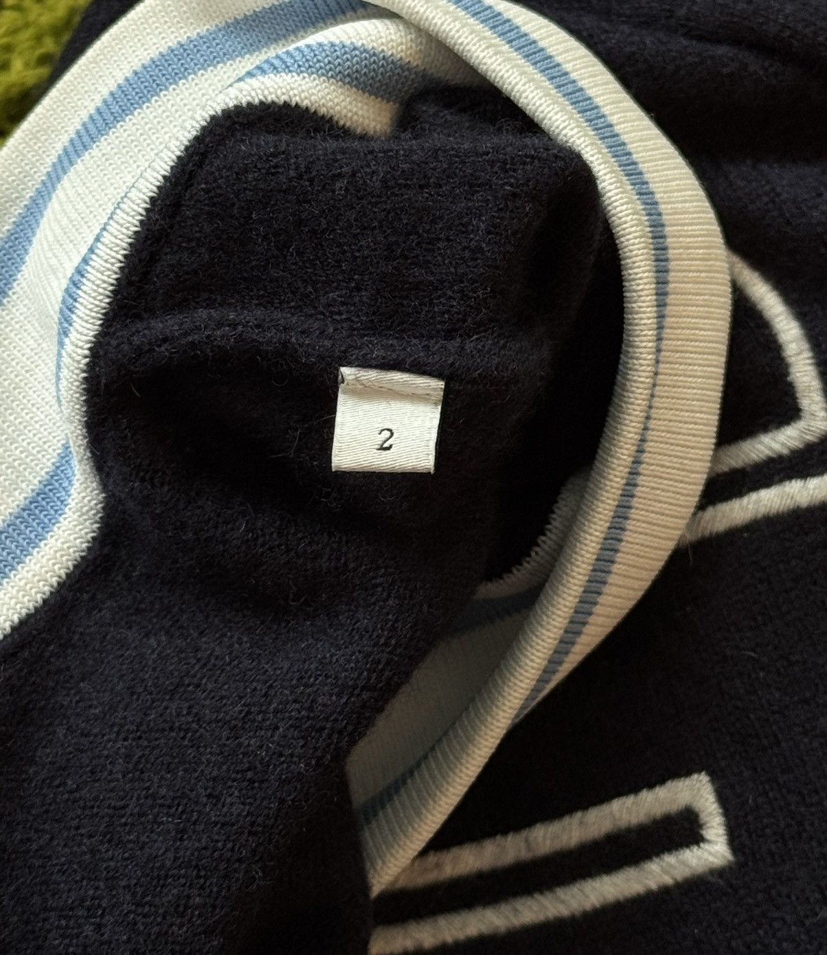 Sandro Sandro oldmoney style big logo v-neck wool sweater Size S / US 4 / IT 40 - 5 Thumbnail