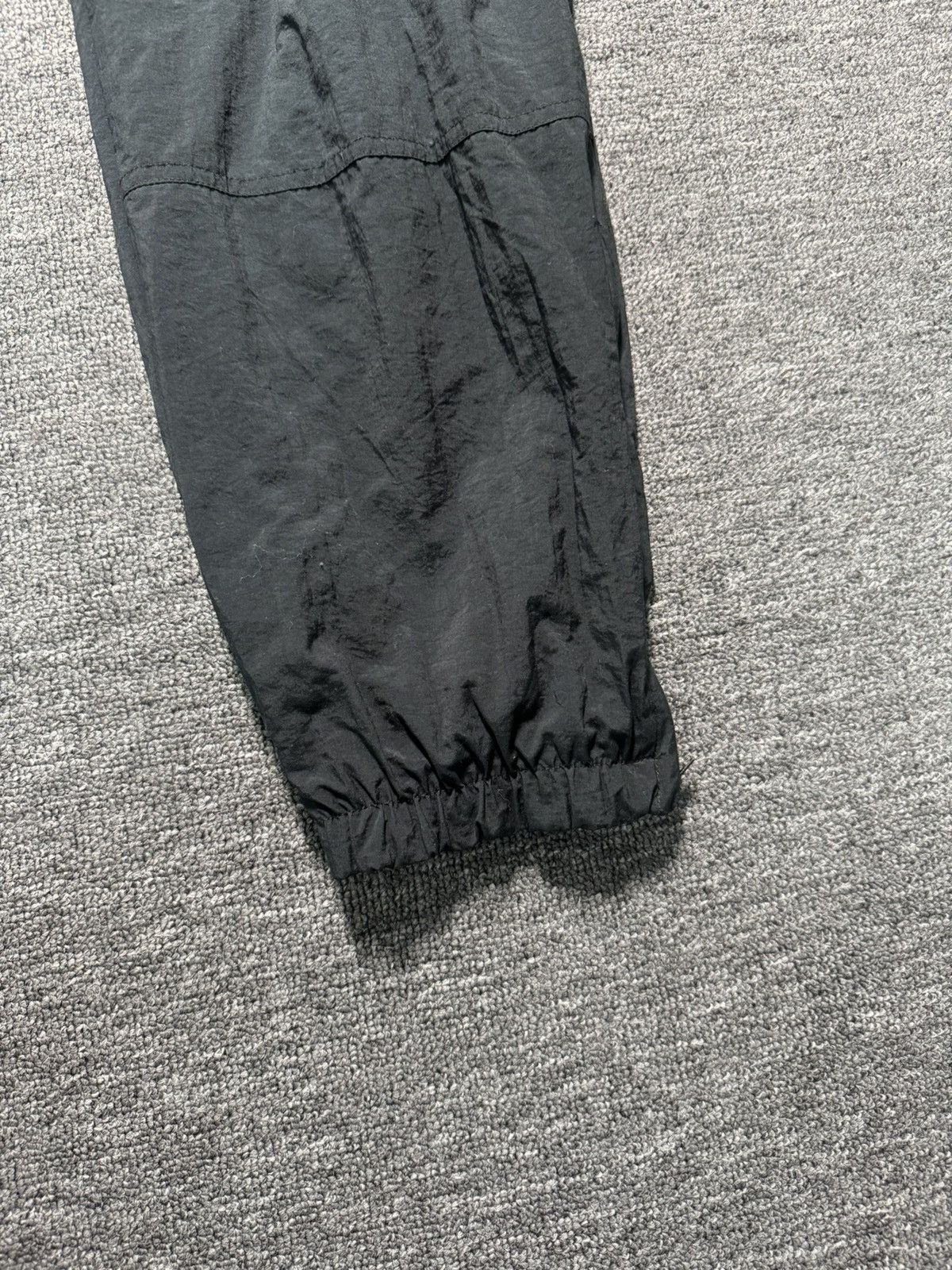 Nike Vintage Nike Challenge Court Nylon Track Pants Black Size XL Size US 38 / EU 54 - 3 Thumbnail