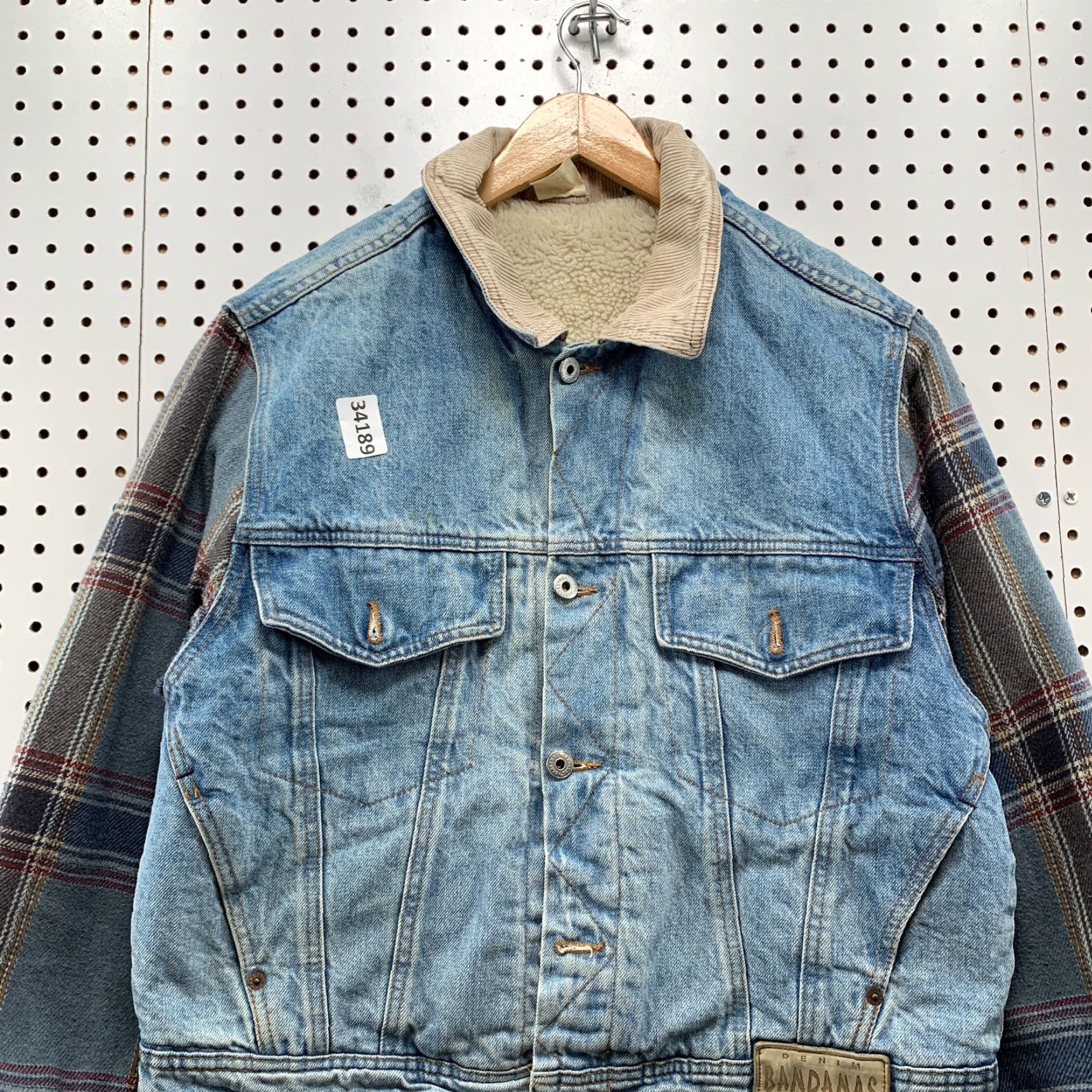Denime VINTAGE Bandana Jacket Denim Trucker Women Size 5 Blue Sherpa Lined Adult Womens 5 Blues 90s Theme Ladies Size S / US 4 / IT 40 - 5 Thumbnail