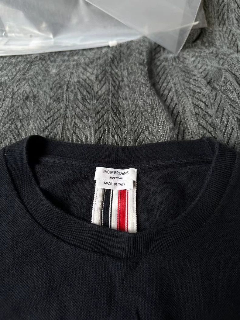 Thom Browne Thom Browne Short sleeves with colored stripes on the back Size US L / EU 52-54 / 3 - 3 Thumbnail