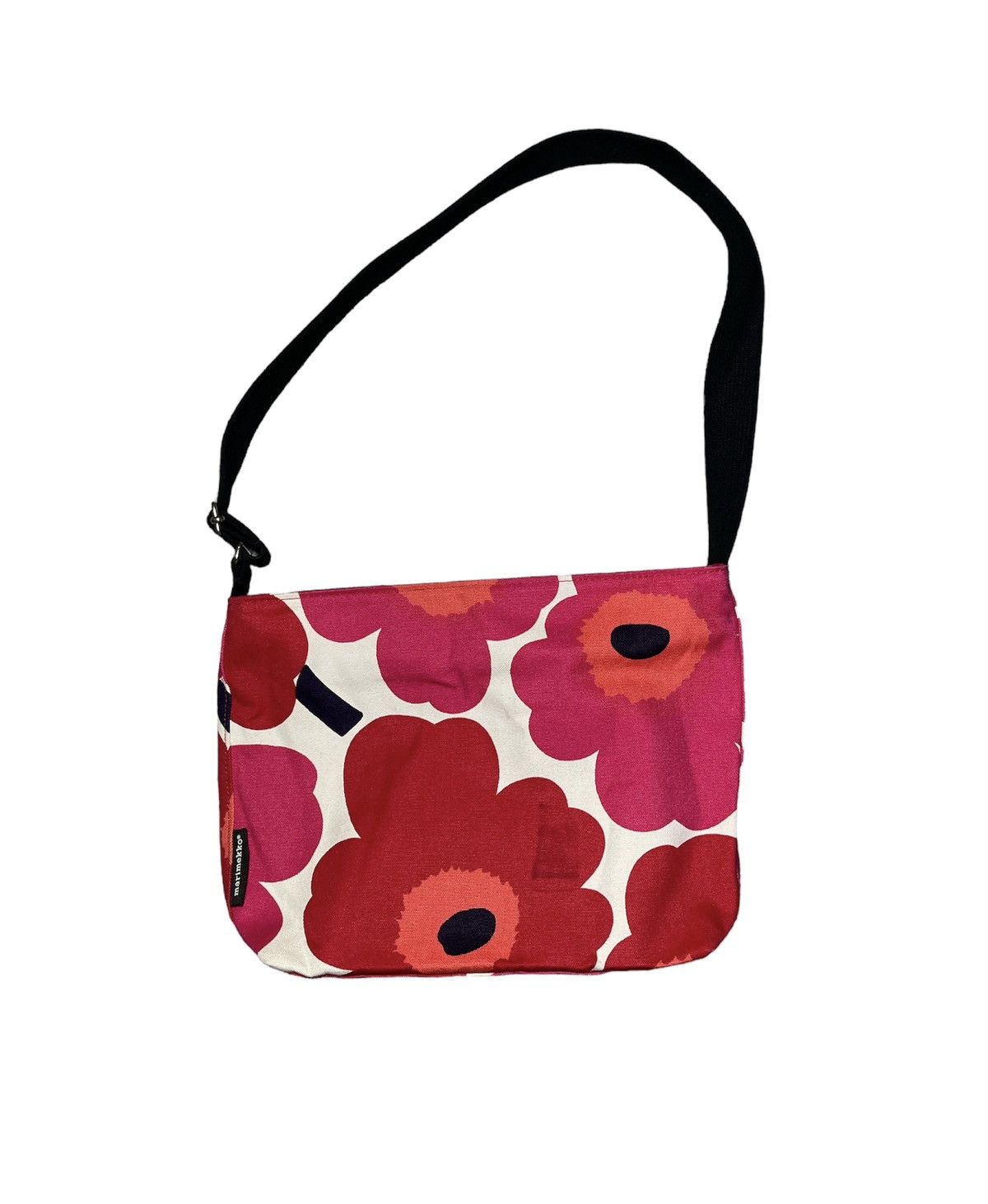 image of Marimekko Merimekko Shoulder Bag in Red, Men's