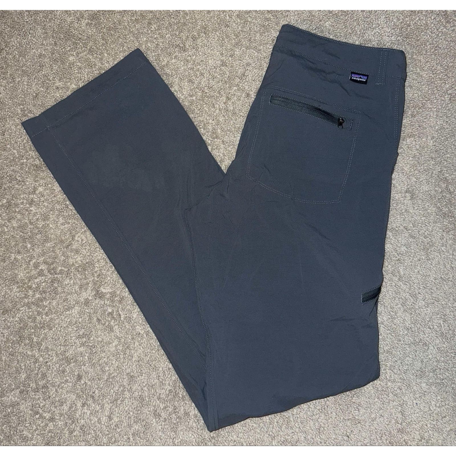 Patagonia Patagonia Quandary Straight Leg Hiking Pants Navy Women US 4 Size 27" / US 4 / IT 40 - 1 Thumbnail