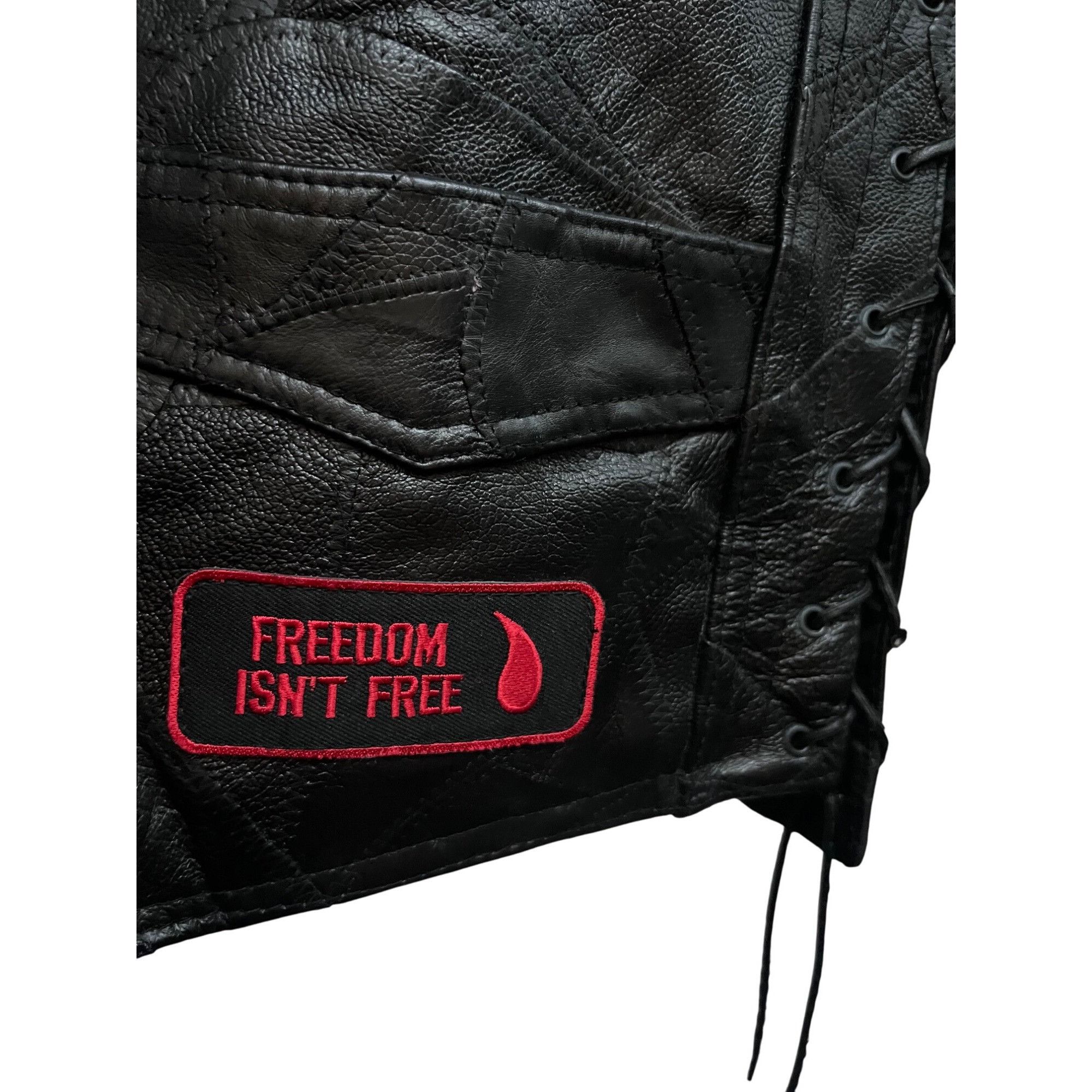 Vintage Diamond Plate Buffalo Mens Black Leather Snap Up Biker Vest Size US XXL / EU 58 / 5 - 9 Thumbnail