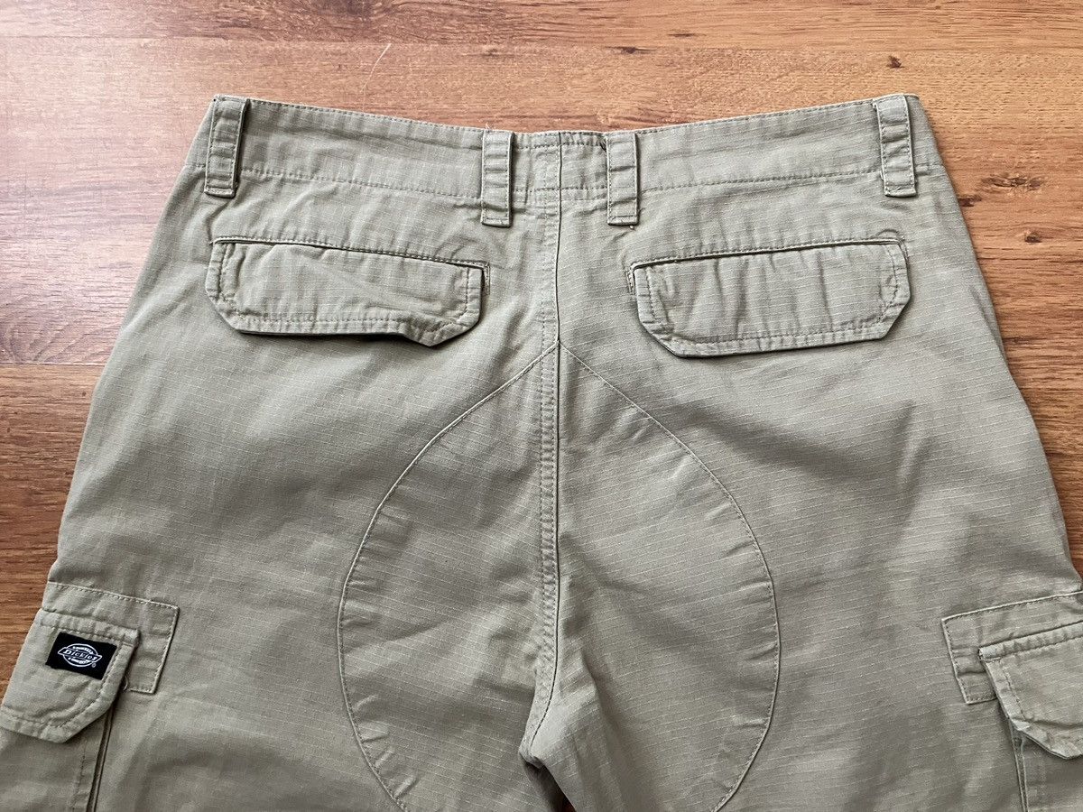 Dickies × Vintage Beige Cargo Dickies Pants Double Knee Streetwear W32 L32 Size US 32 / EU 48 - 11 Thumbnail