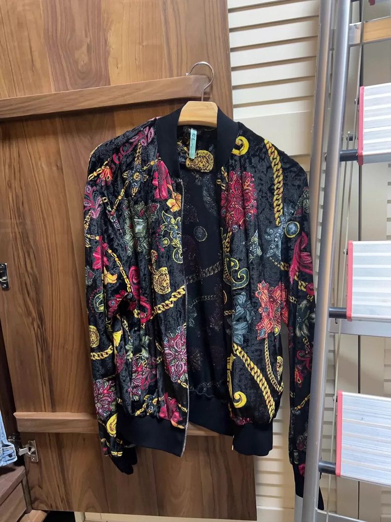 Versace Versace Heavy Embroidered Bomber Jacket - dmc Size US M / EU 48-50 / 2 - 1 Thumbnail