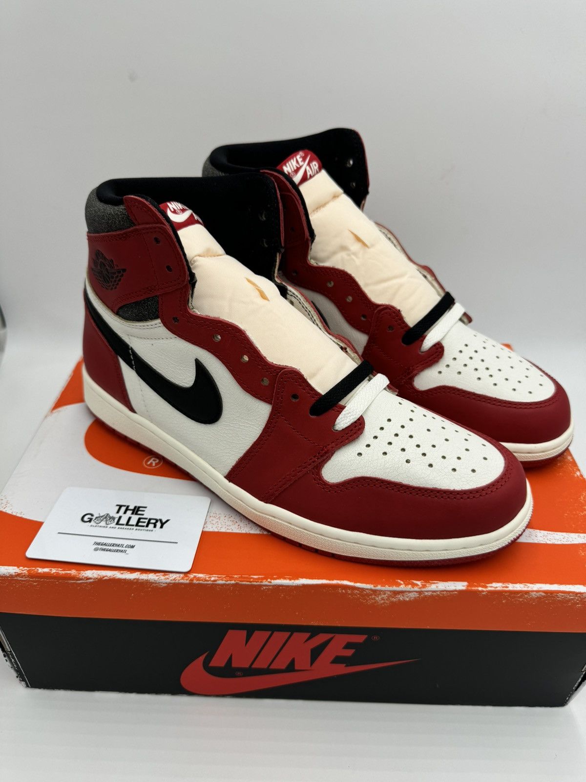 Jordan Brand Air Jordan 1 Lost & Found Size US 10 / EU 43 - 1 Thumbnail