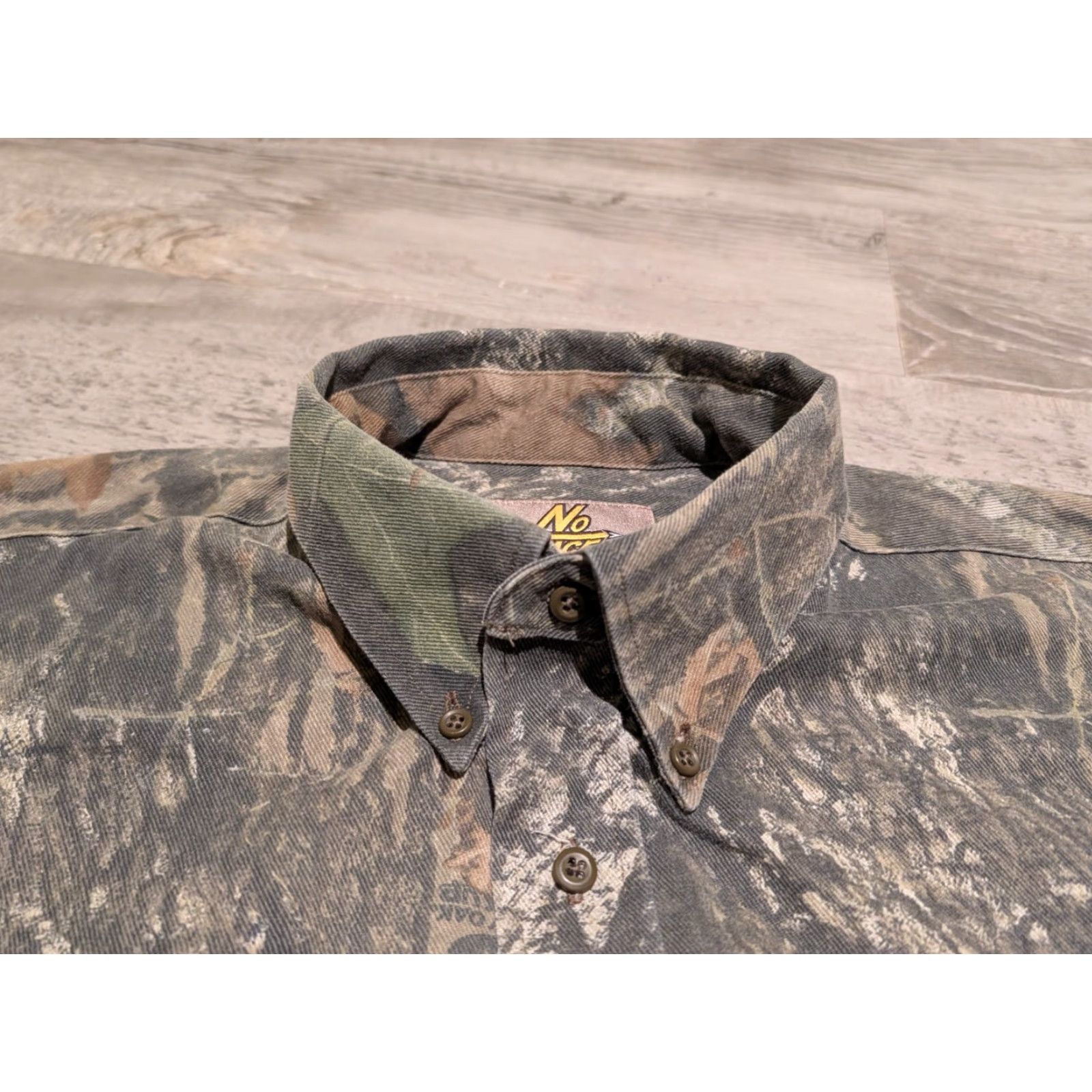 Vintage VINTAGE Dan River Shirt Mens L Mossy Oak Break Up Canvas Camouflage Button-Down Outdoor Hunting Fishing Size US L / EU 52-54 / 3 - 6 Thumbnail