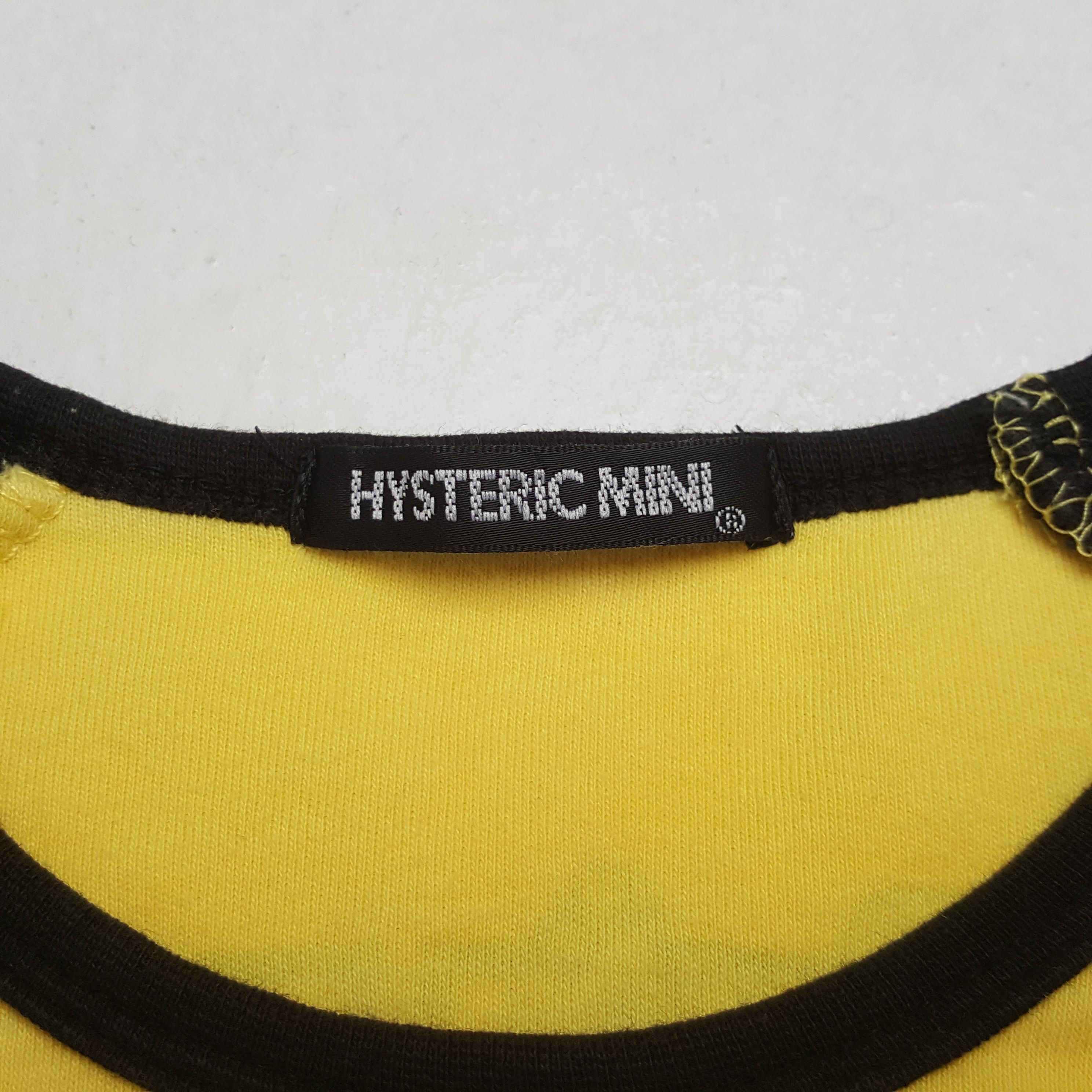 Hysteric Glamour Vintage Hysteric Mini Kids Japan Brand T-Shirt C301N25 Size US XXS / EU 40 - 6 Thumbnail