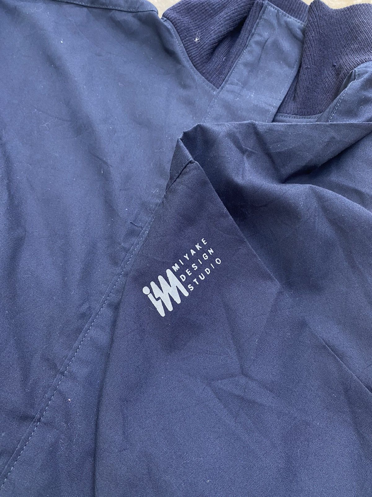 Final Home × Issey Miyake × Vintage ISSEY MIYAKE MEN SQUIRREL WIND POLY COAT LONG JACKET Size US M / EU 48-50 / 2 - 5 Thumbnail