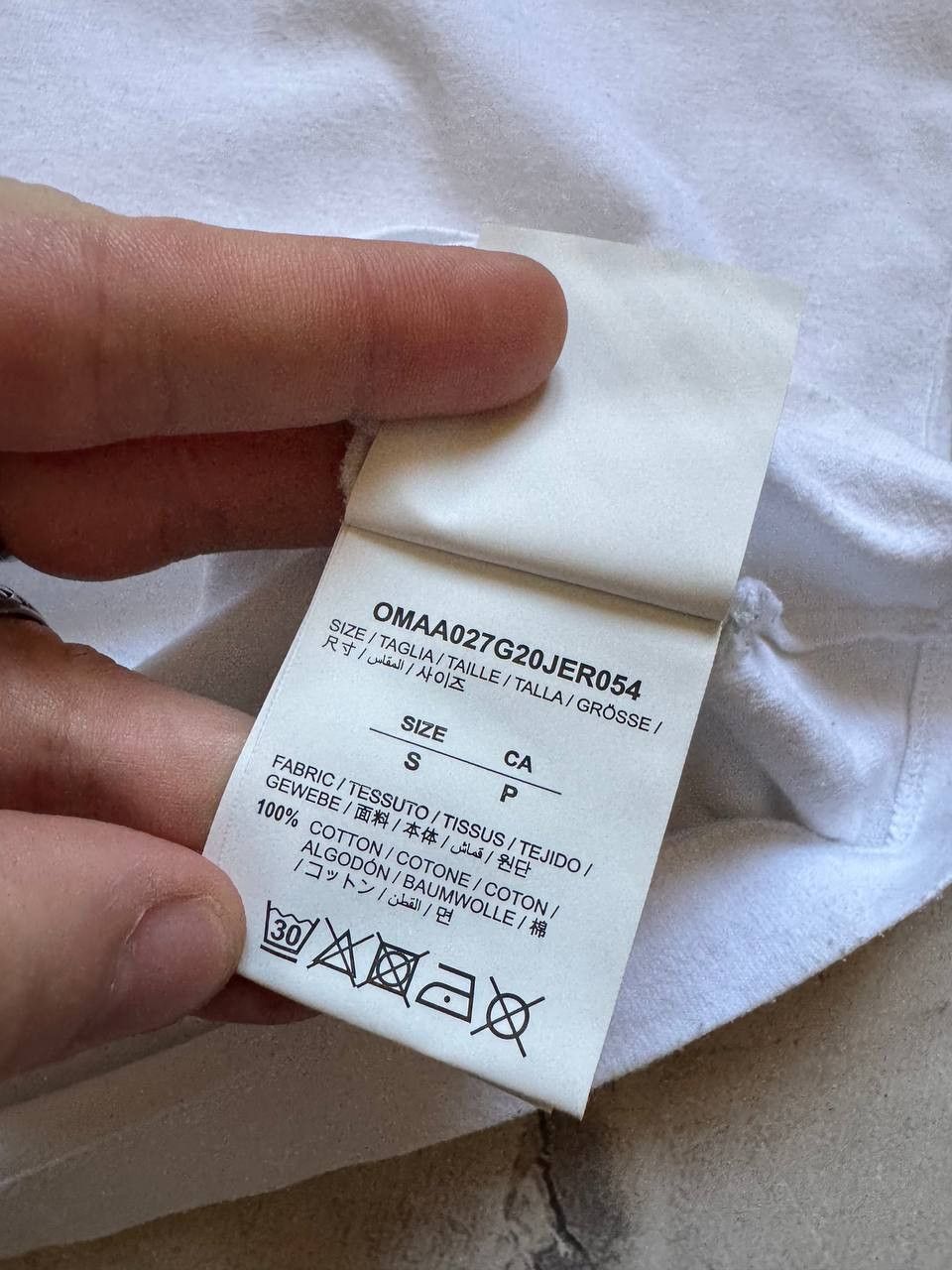 Off-White Off-white Tape arrow t-shirt Size US S / EU 44-46 / 1 - 6 Thumbnail
